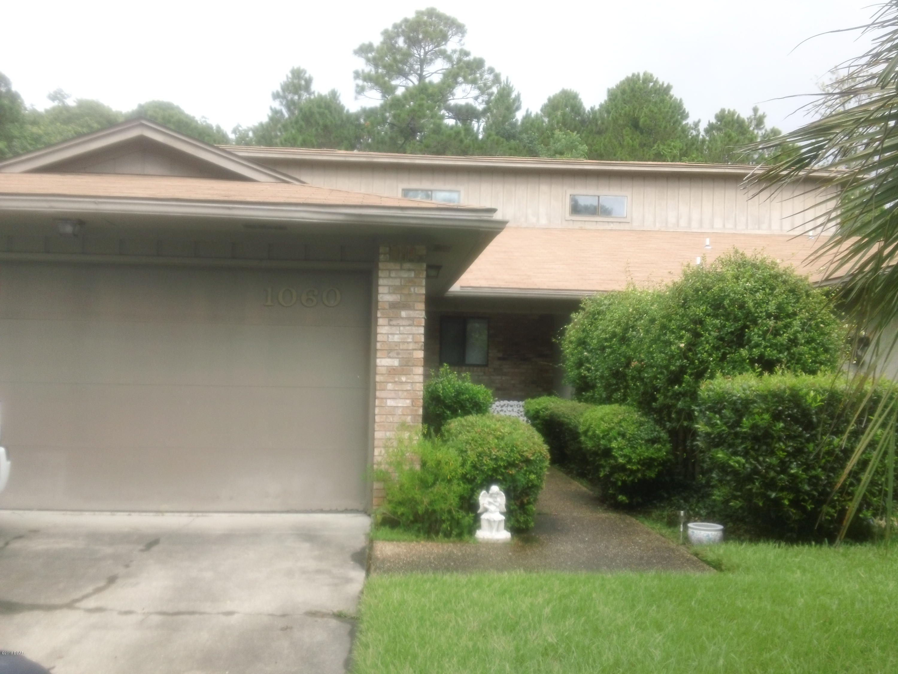 3/2 Townhome in the St Andrews area convenient to shopping and dinning. All property sizes and ages are approximate, please measure and/or verify if important. School assignments are subject to change, please check with Bay County for most accurate information. Deposit is the same as the rent. Pets allowed with owner approval and NON REFUNDABLE pet fee applies per pet. Breed restrictions apply.