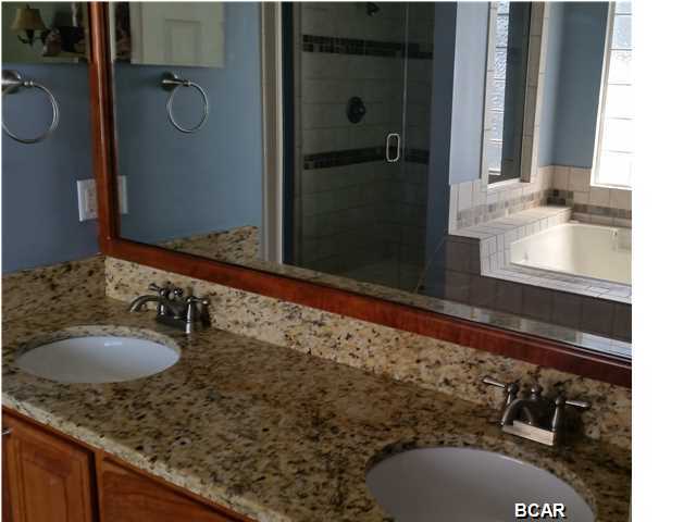 Plantation Pnt 1st Add - Residential