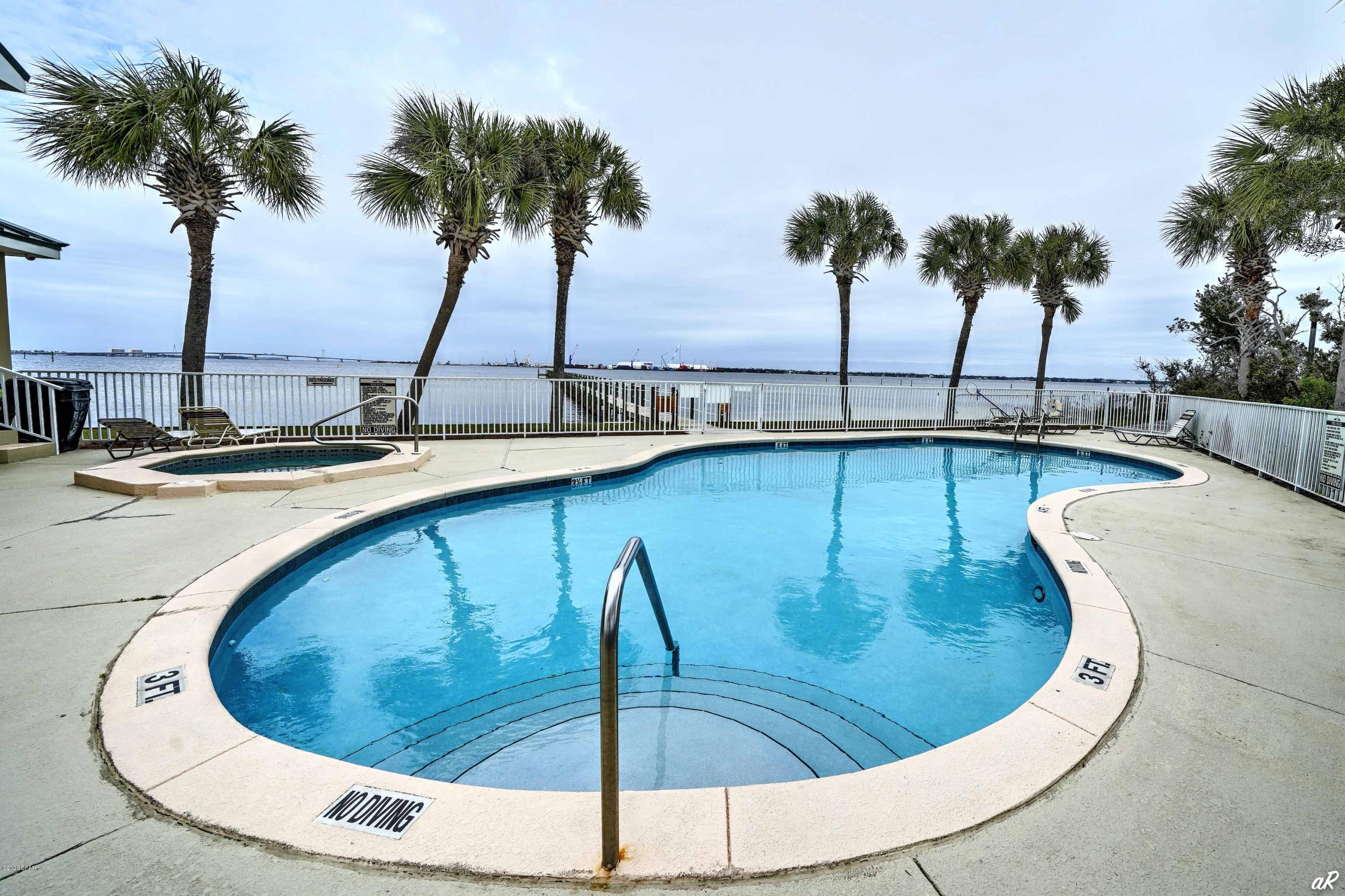 Pelican Bay - Residential