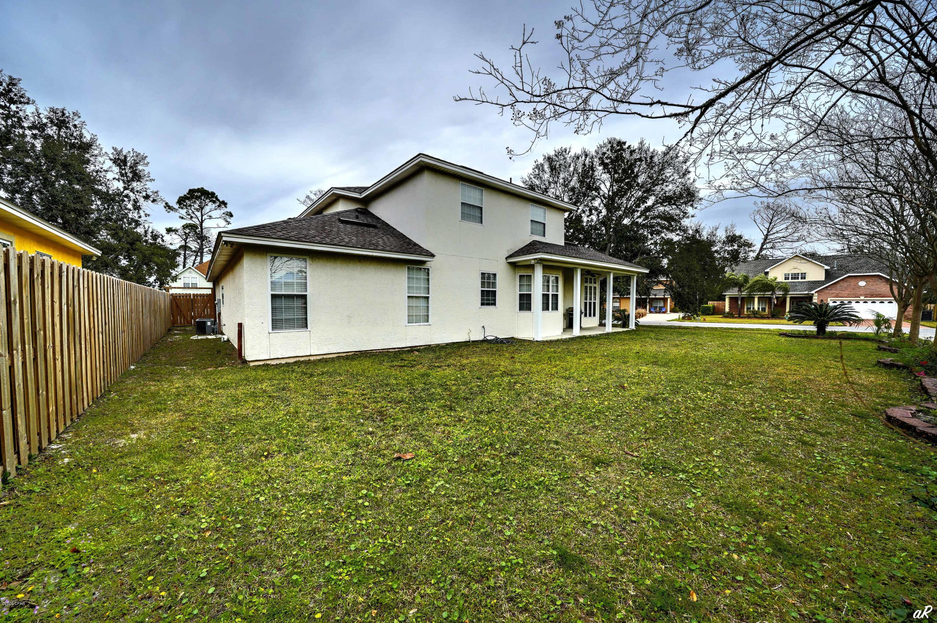 Pelican Bay - Residential