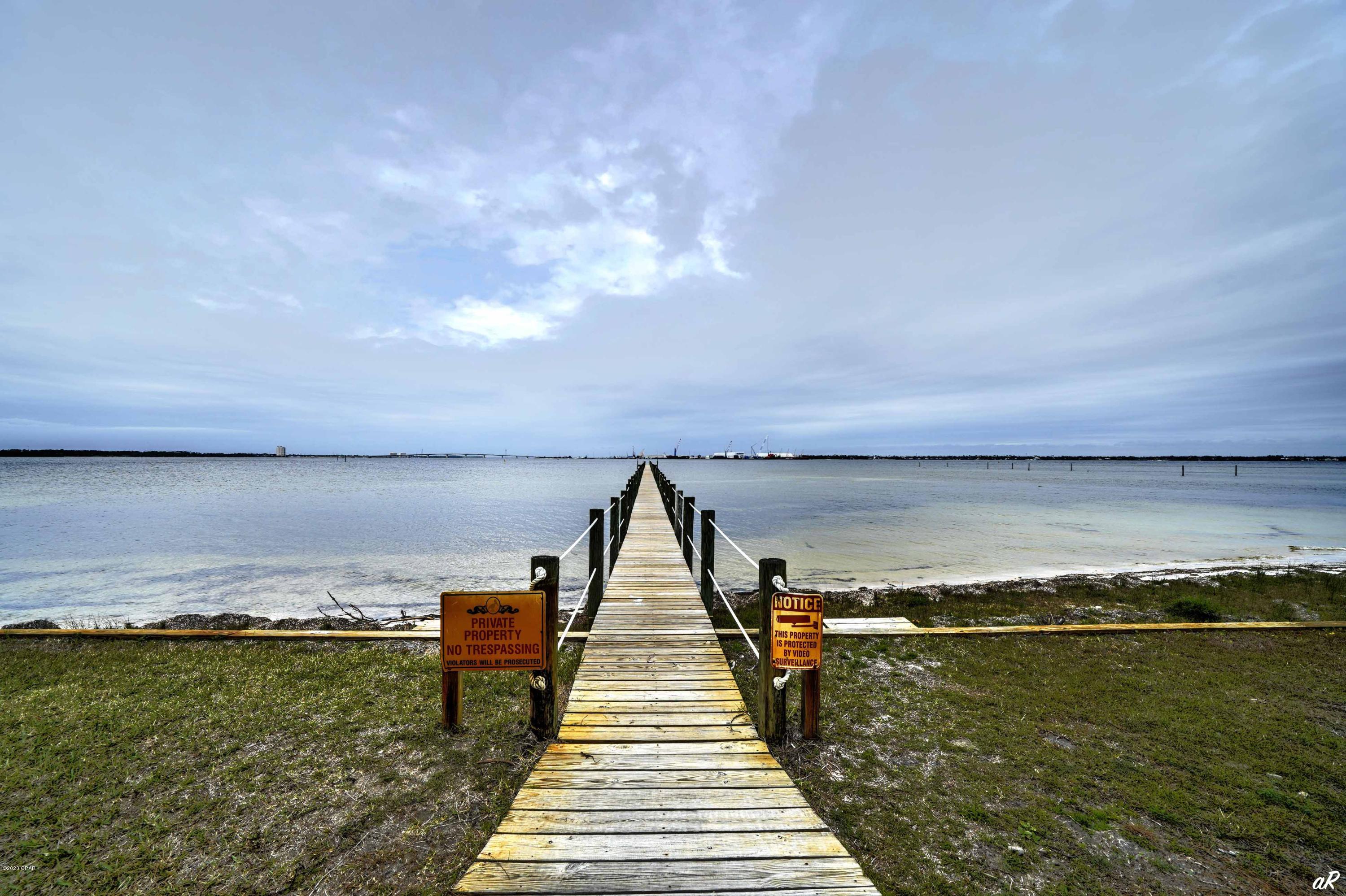 Pelican Bay - Residential