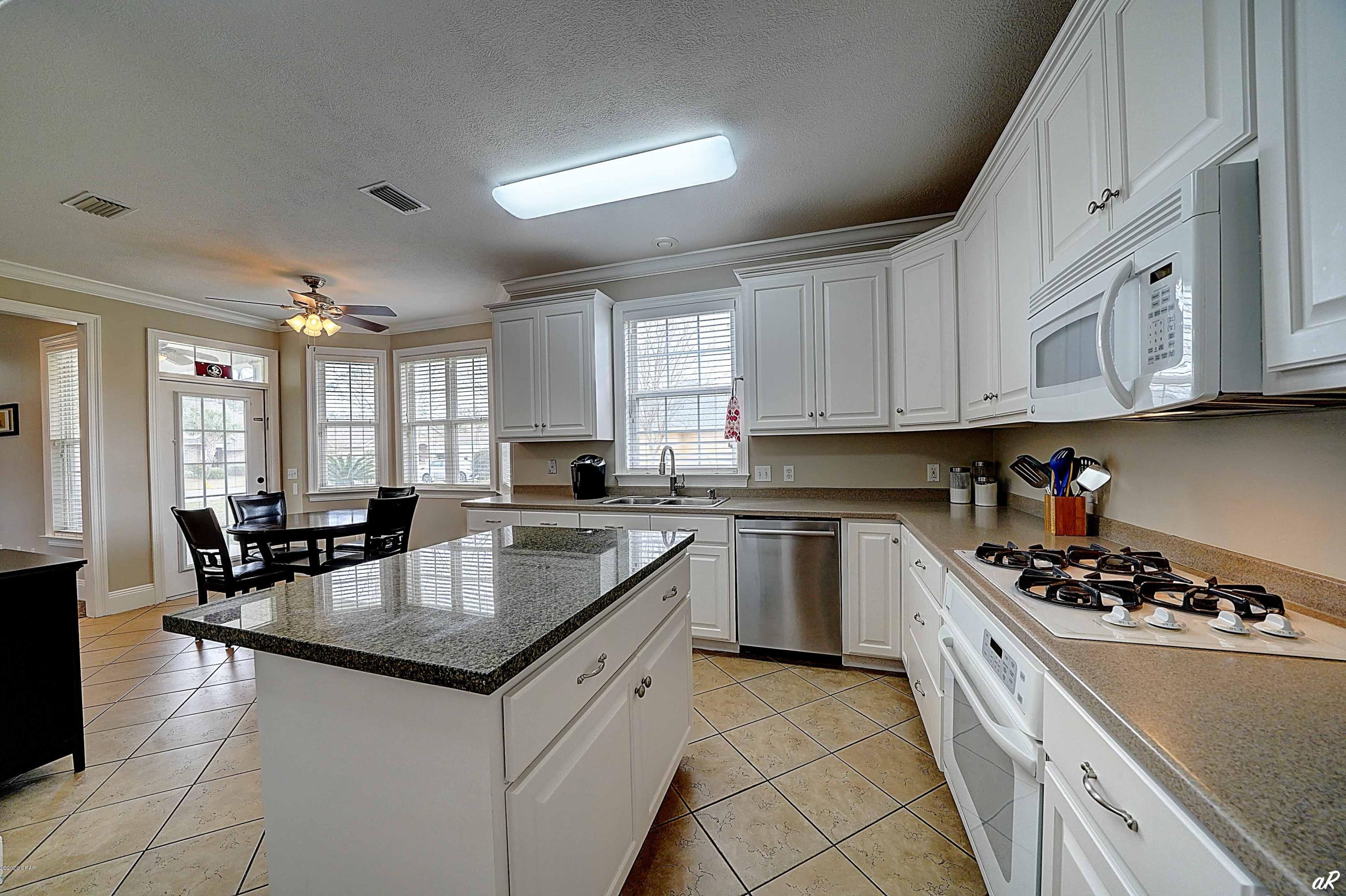 Pelican Bay - Residential