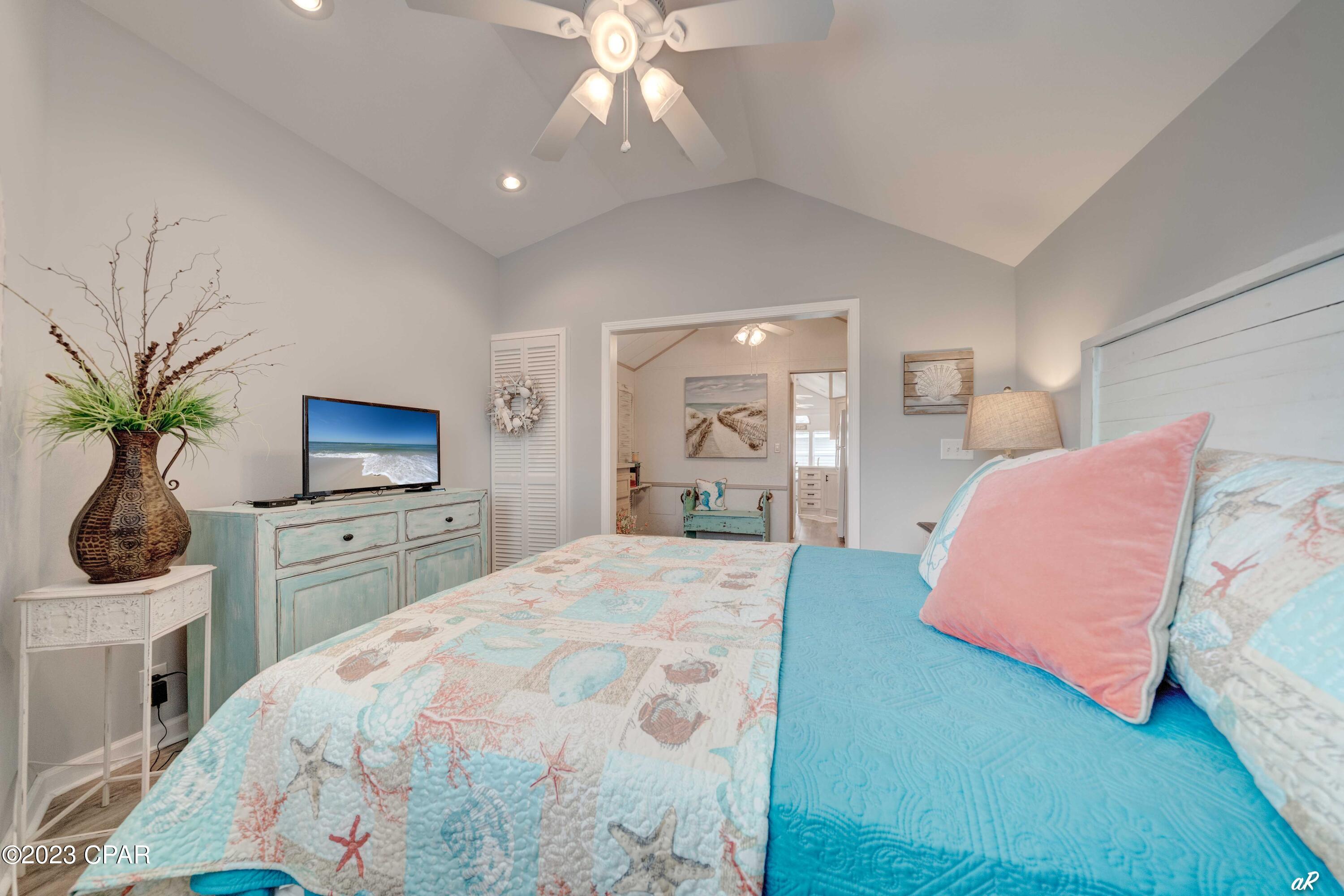Emerald Pointe Resort - Residential