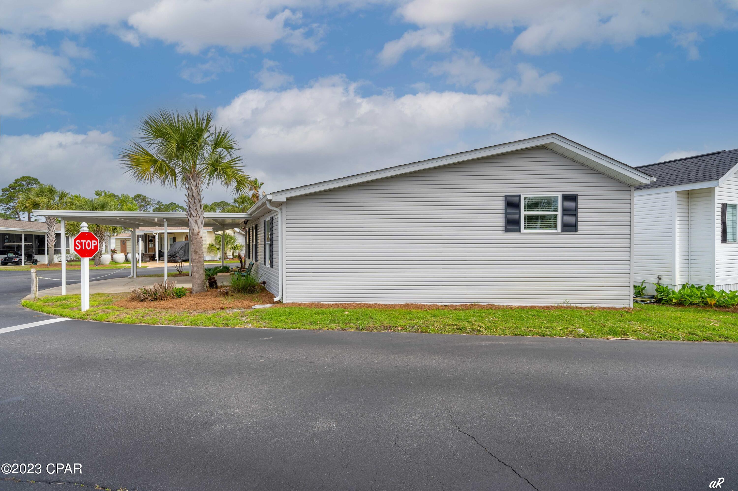 Emerald Pointe Resort - Residential