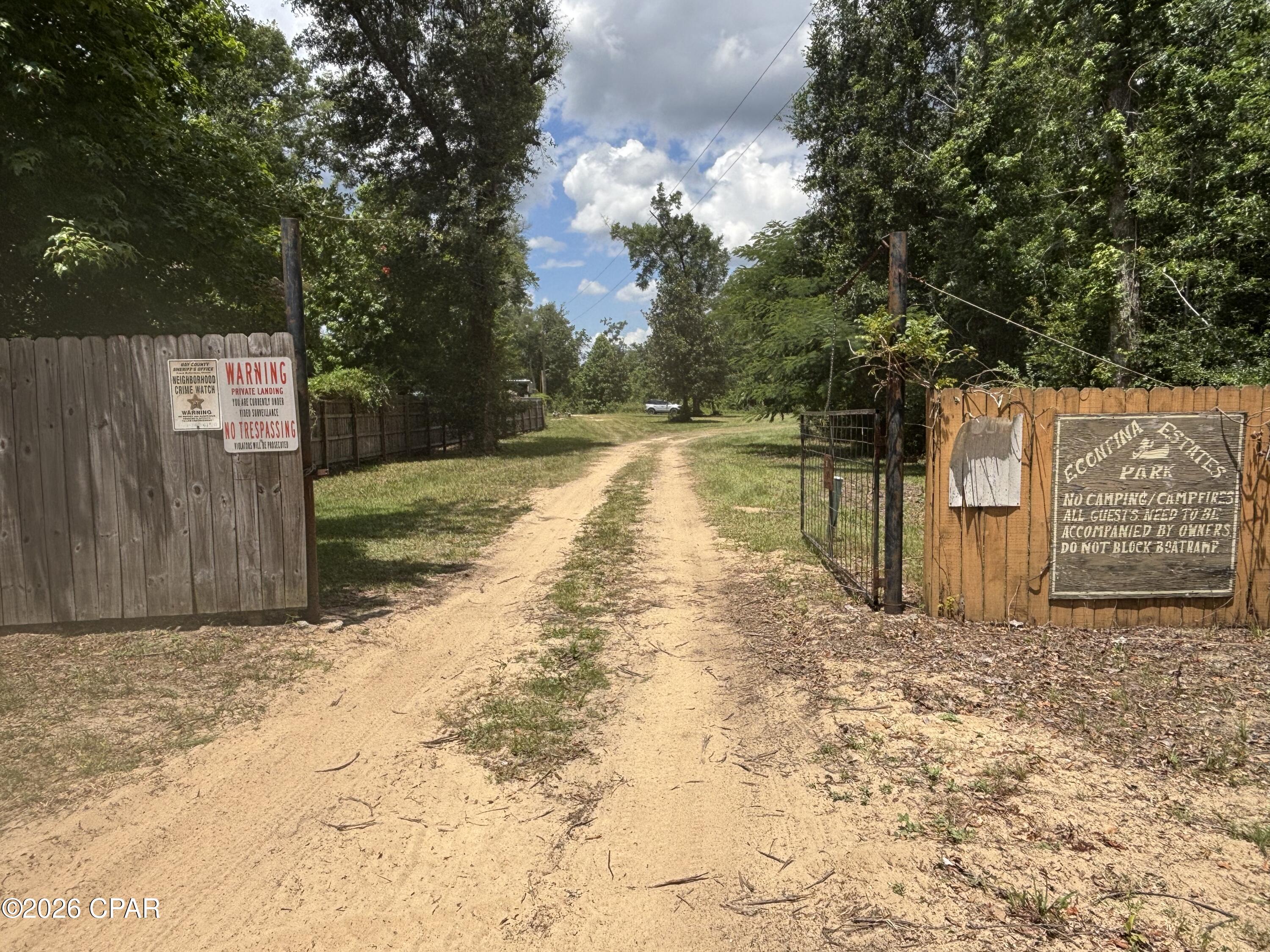 Econfina Estates Unrecord. - Land