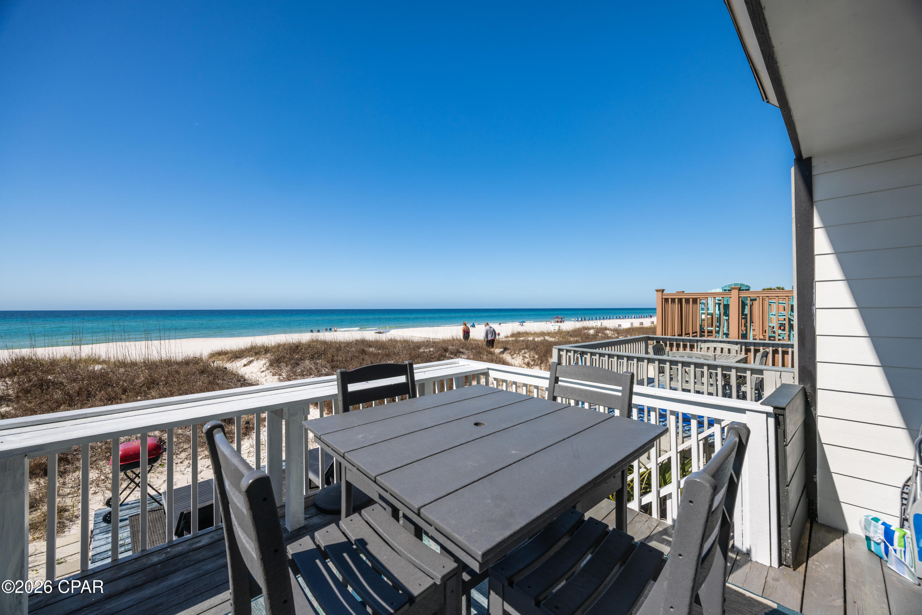 Seagull Beach - Residential