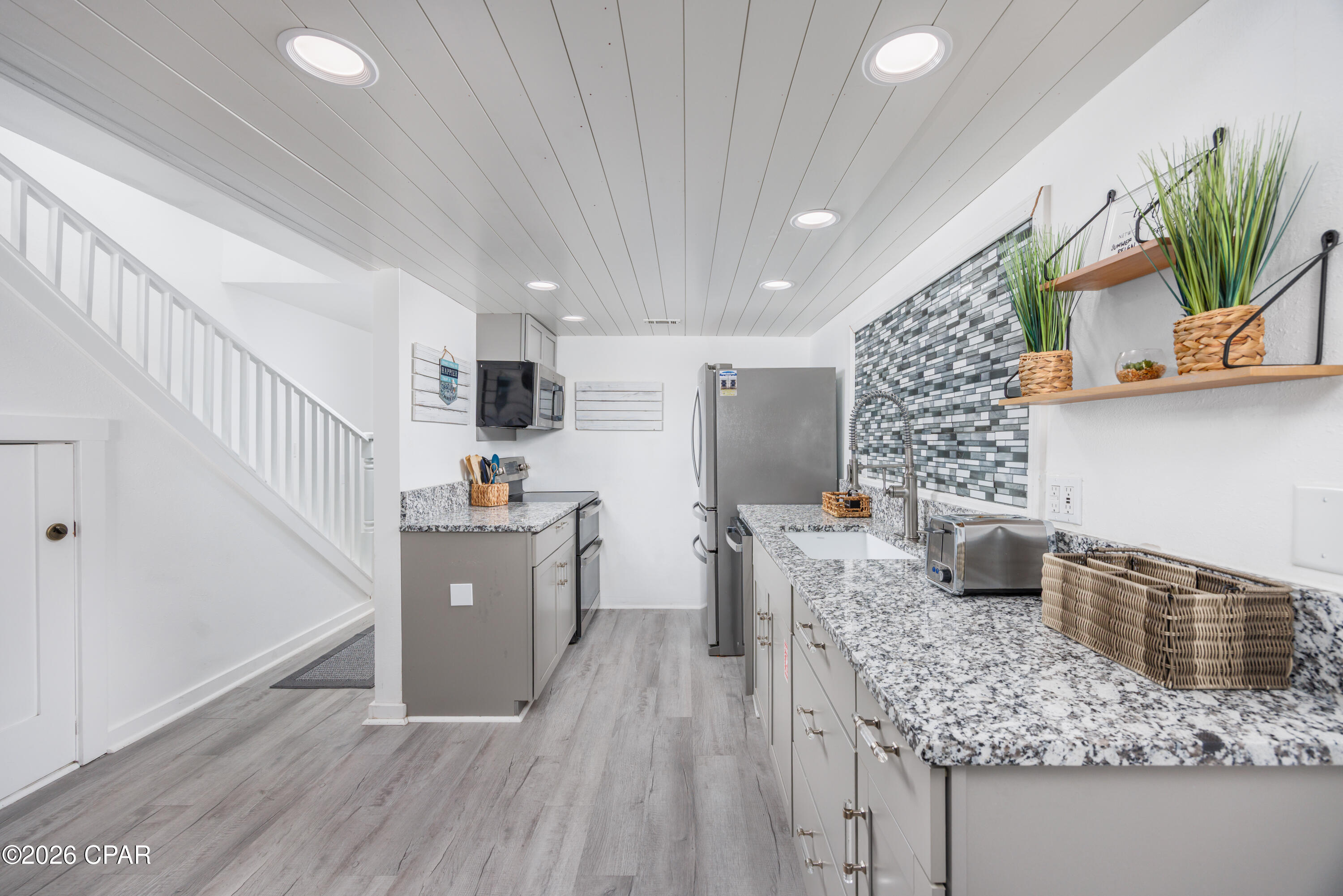 Seagull Beach - Residential