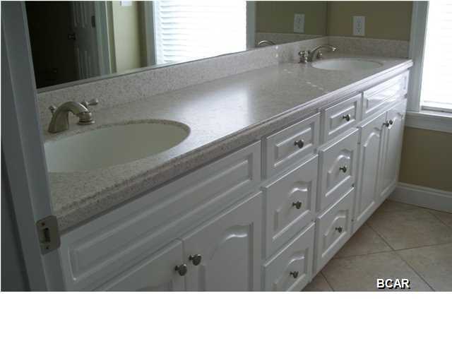 Dolphin Bay - Residential Lease