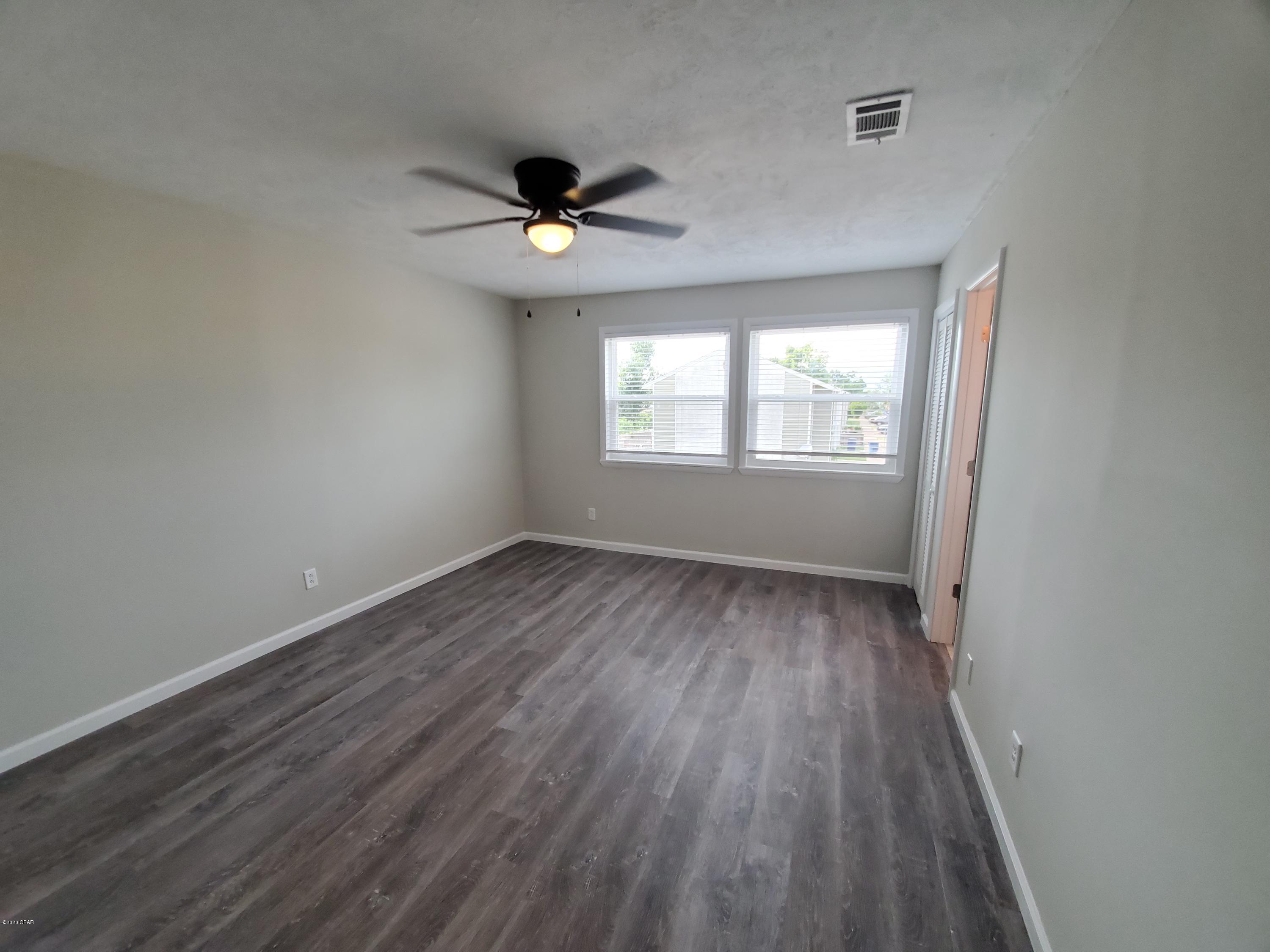Venetian Villa - Residential Lease