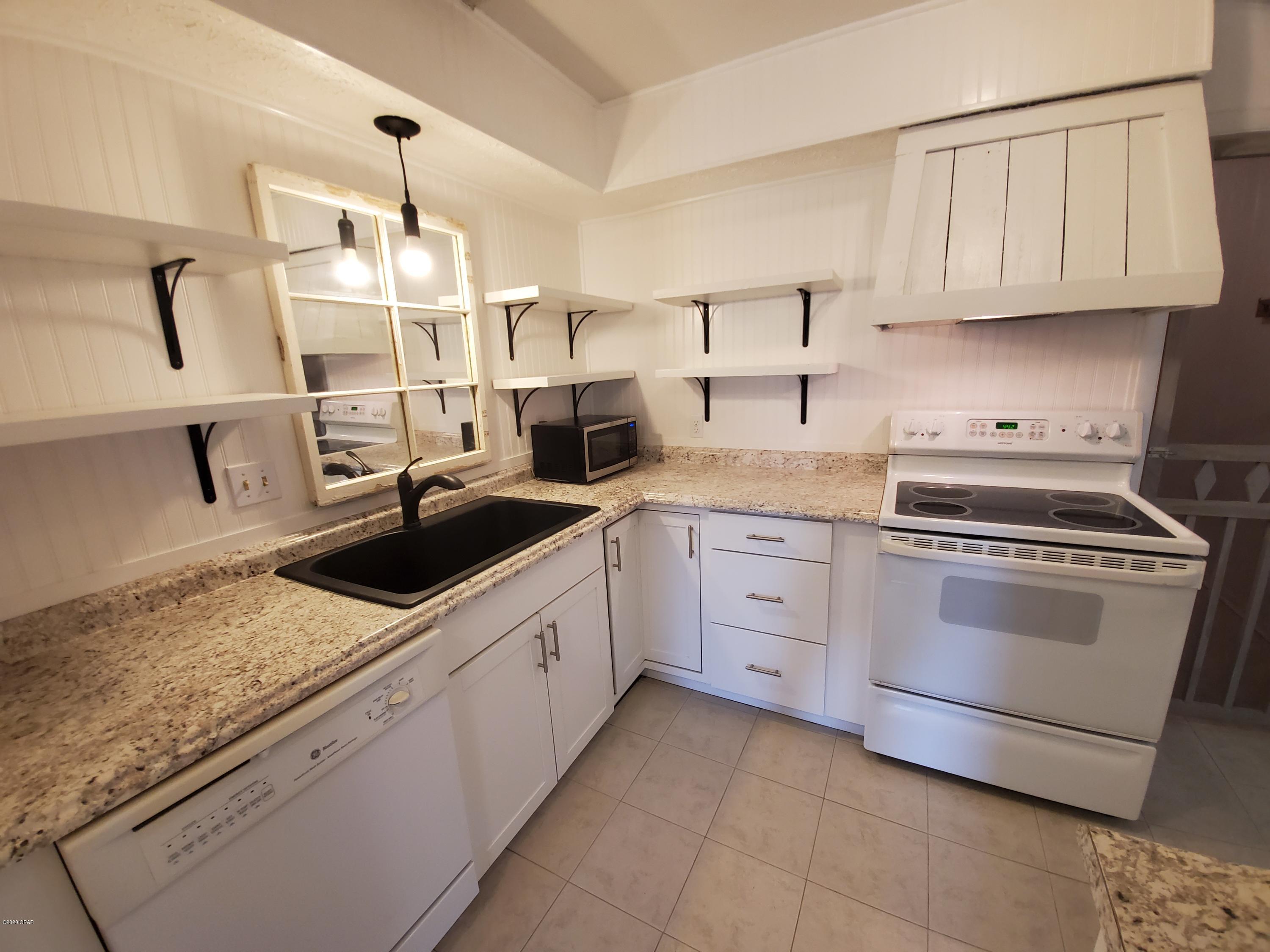 Venetian Villa - Residential Lease