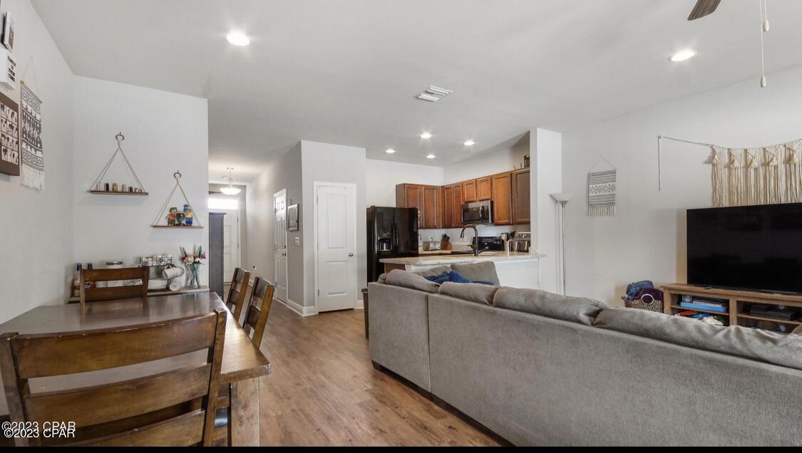 [No Recorded Subdiv] - Residential Lease