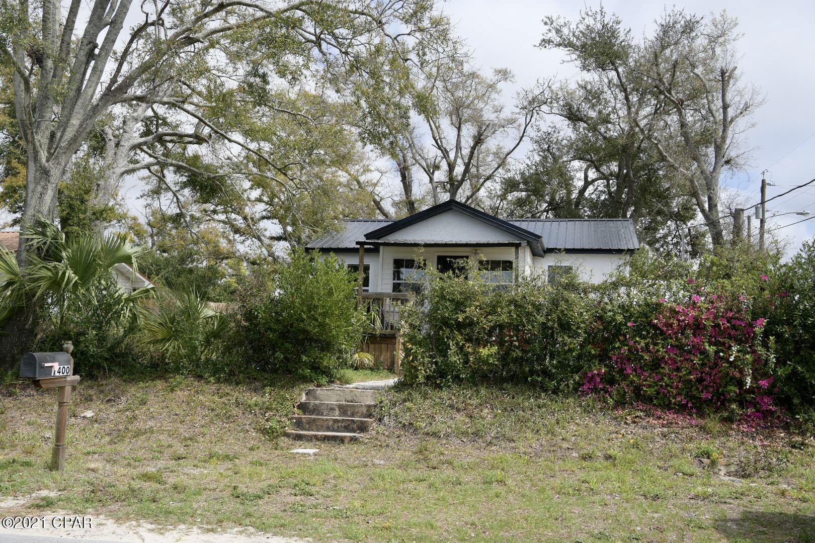 [No Recorded Subdiv] - Residential