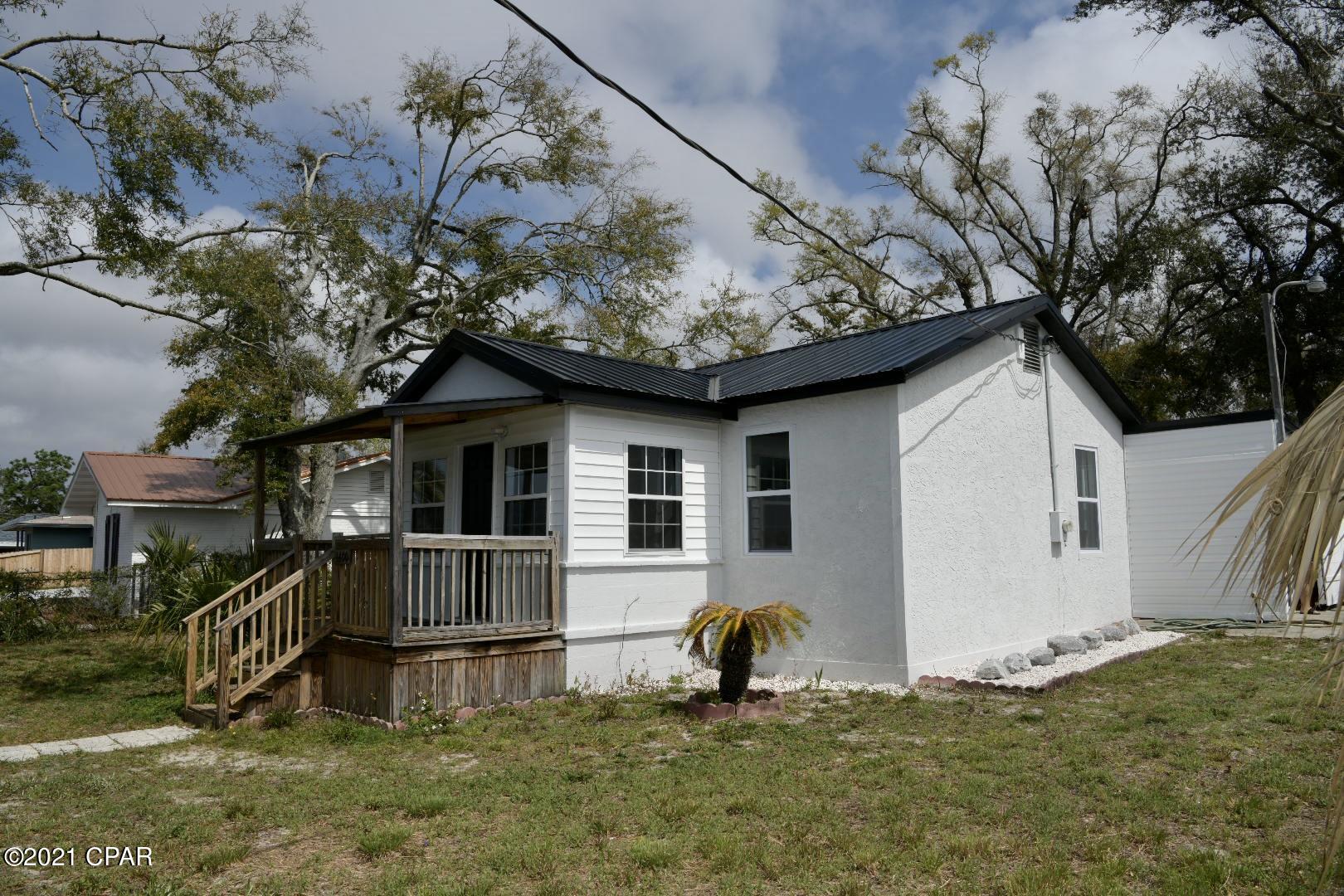 [No Recorded Subdiv] - Residential