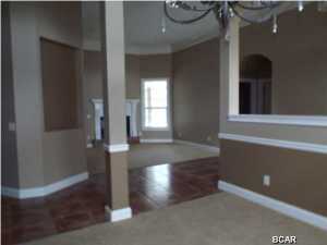 Kirkland Manor - Residential