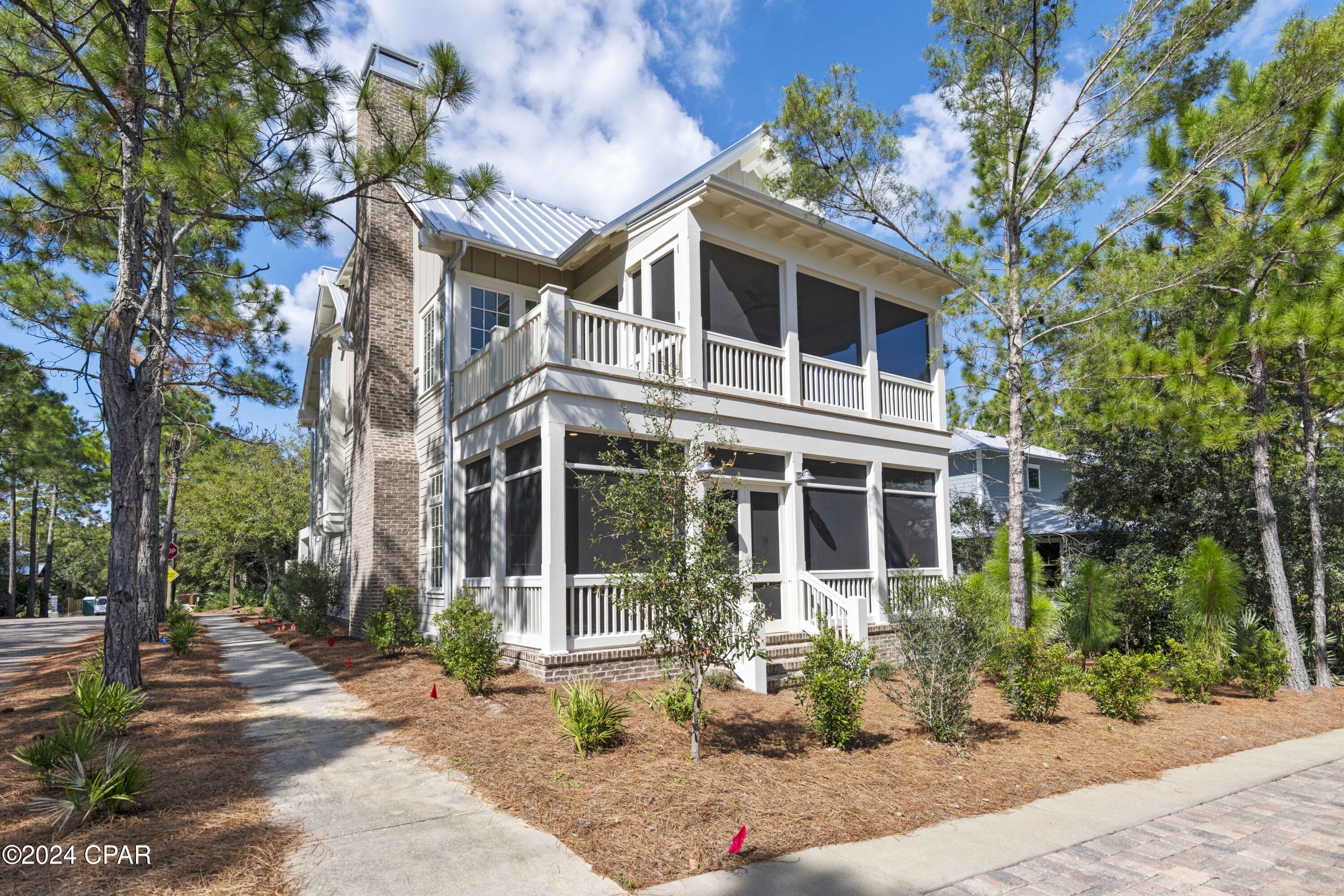 Forest Lakes - Residential