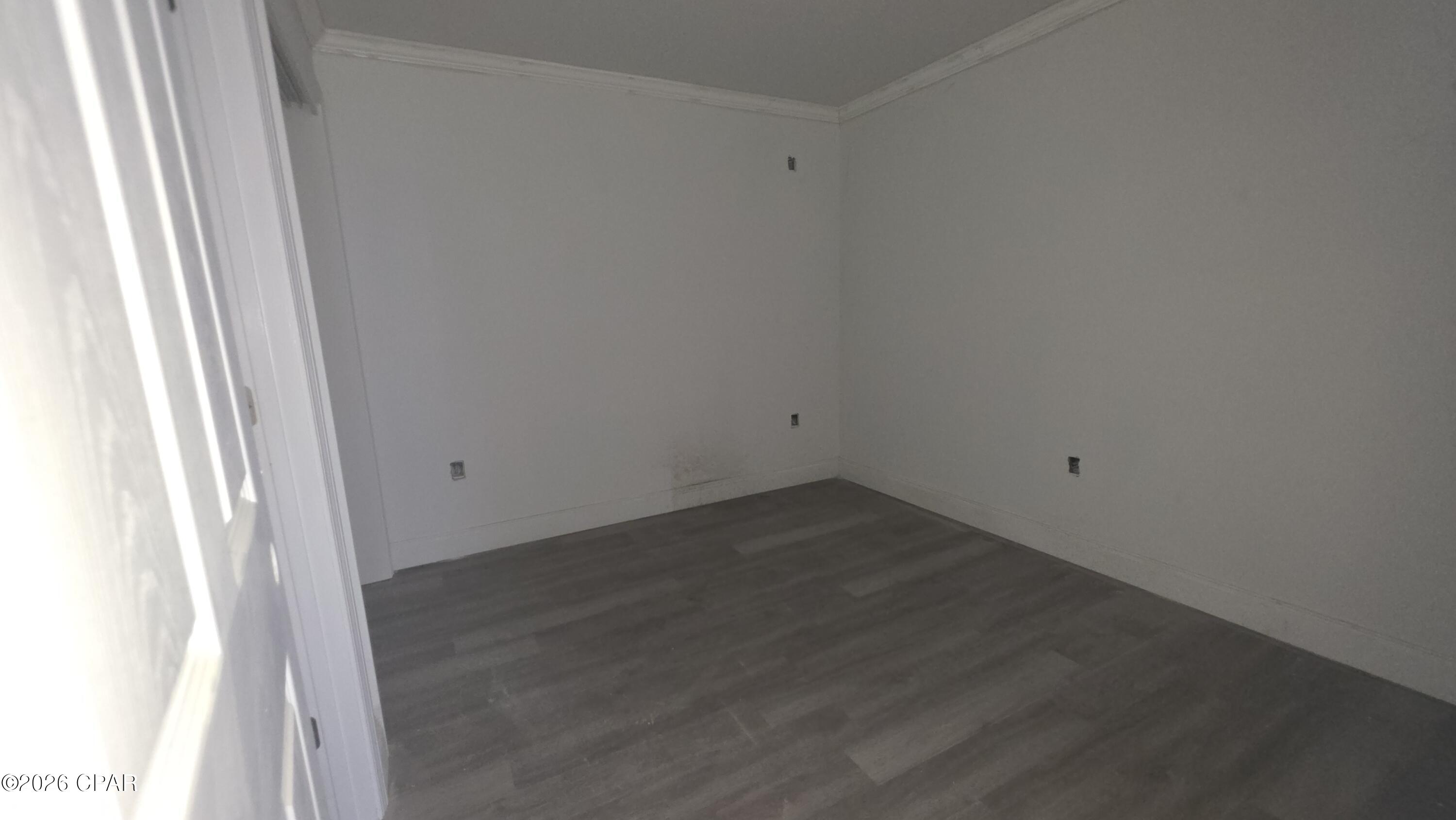 Laketown Wharf - Residential