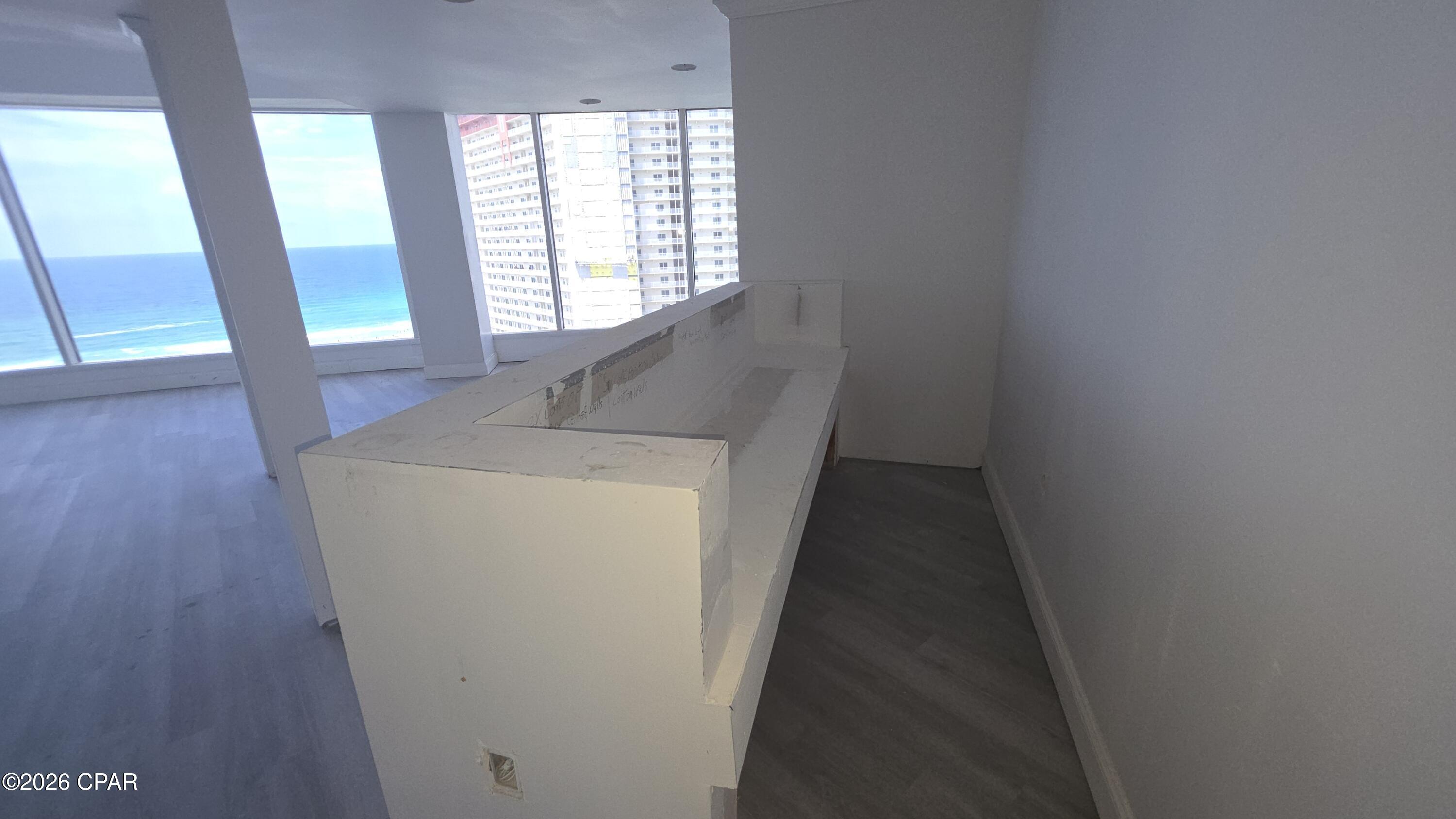 Laketown Wharf - Residential