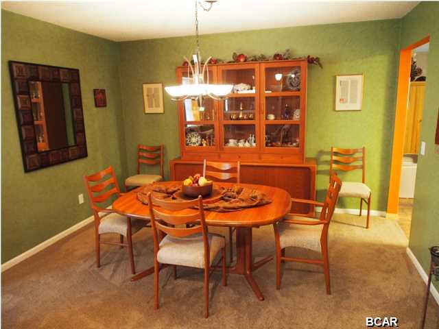 Colonial Est. - Residential