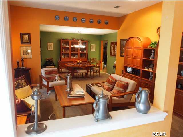 Colonial Est. - Residential