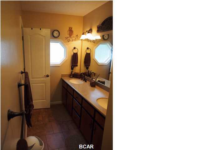 Colonial Est. - Residential