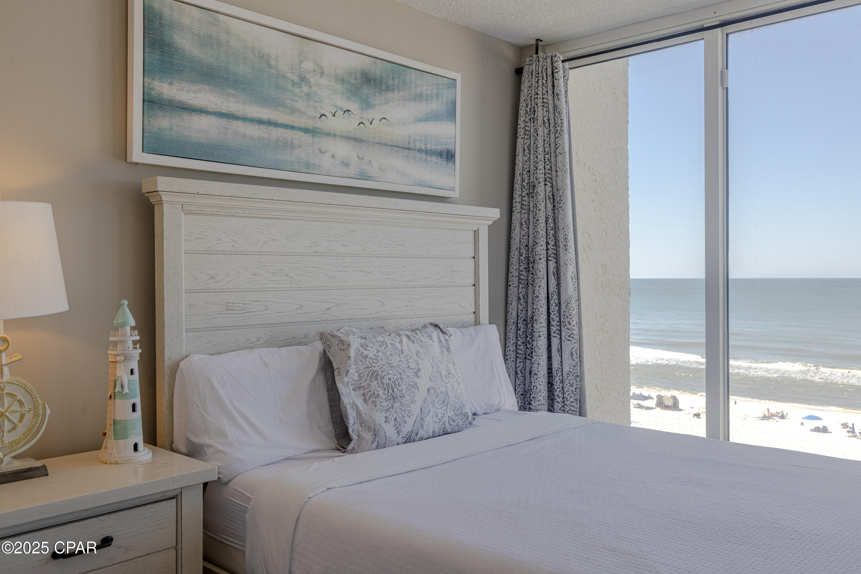Long Beach Towers I - Residential