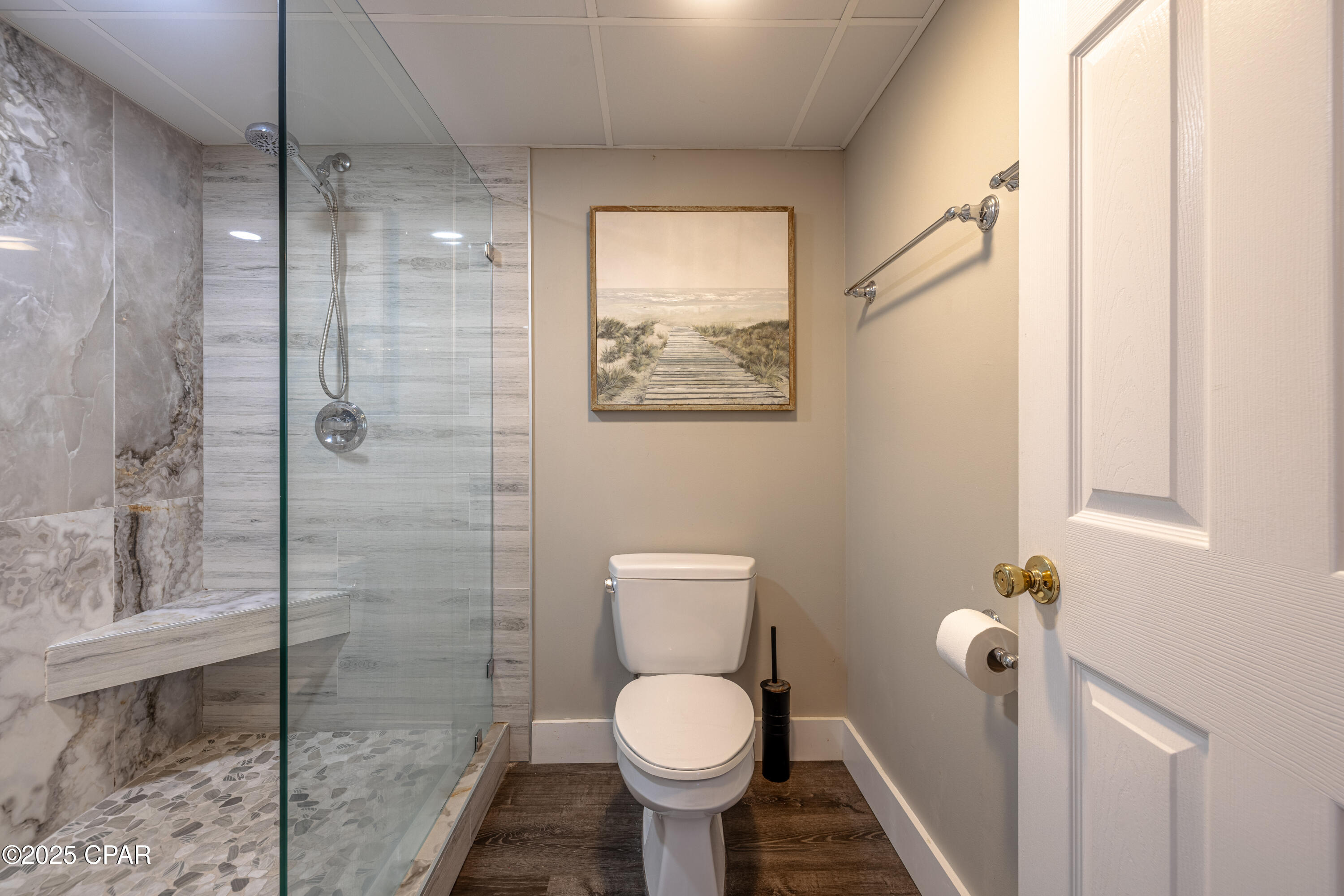 Long Beach Towers I - Residential