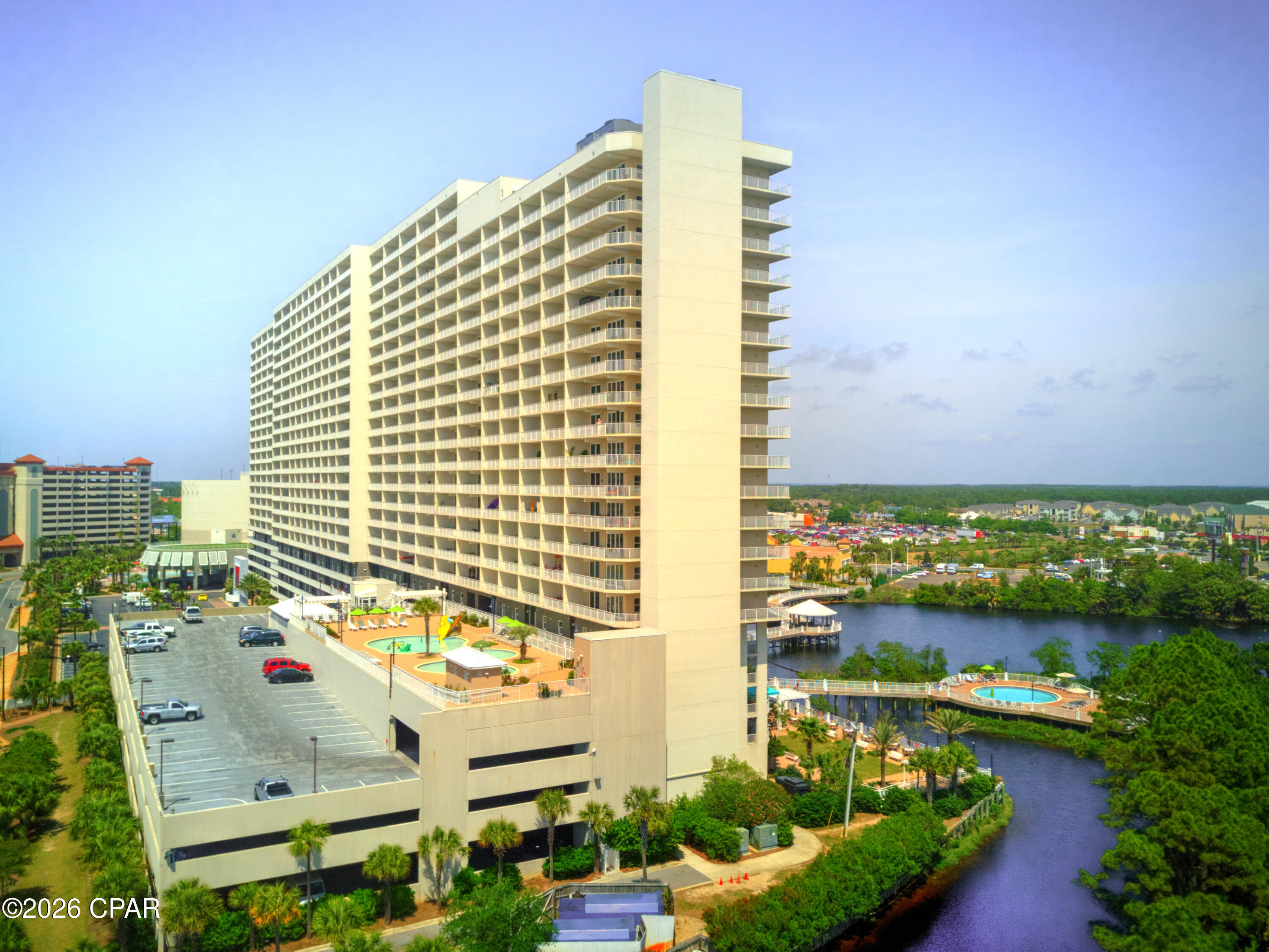 Laketown Wharf - Residential