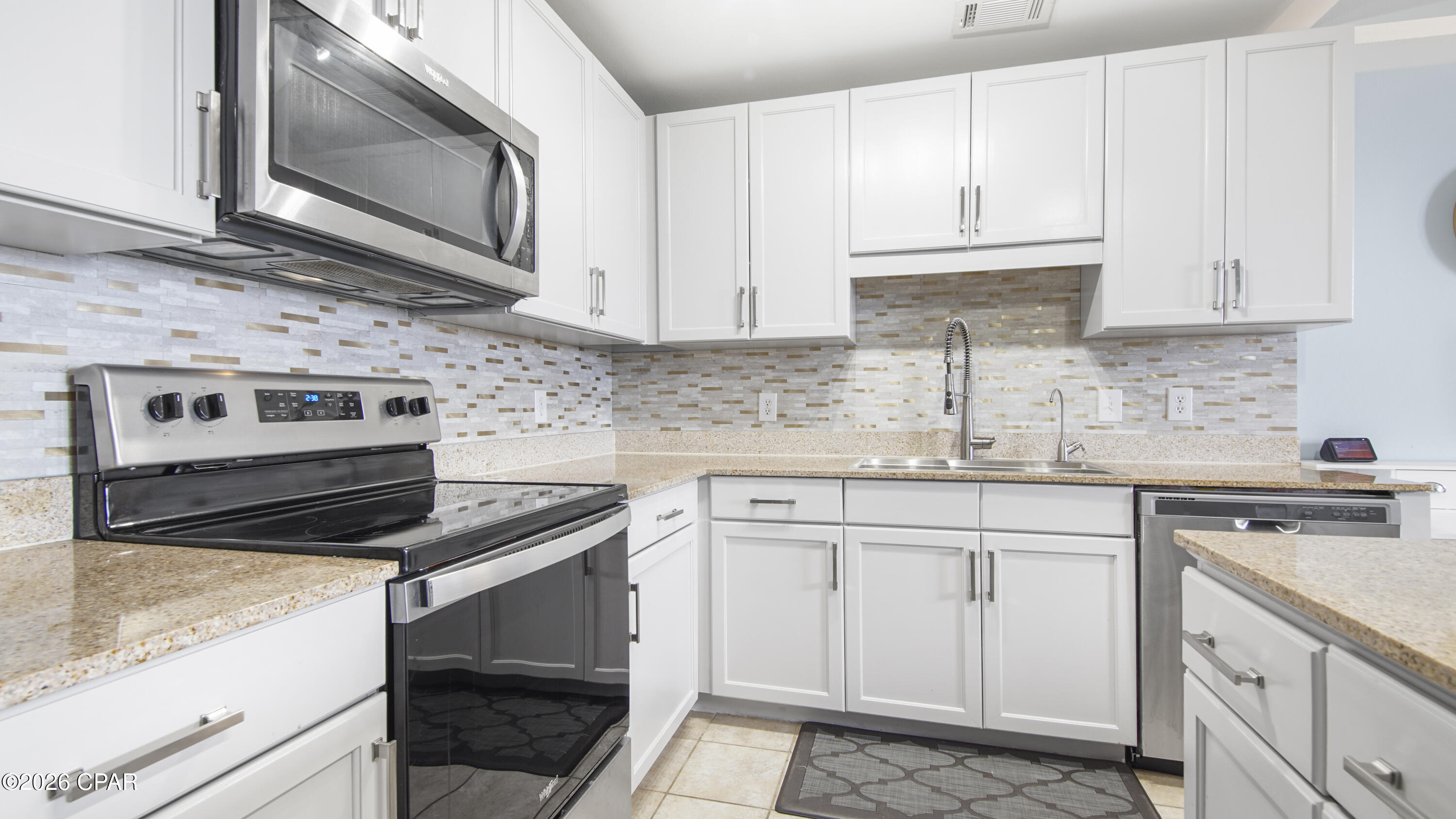 Laketown Wharf - Residential