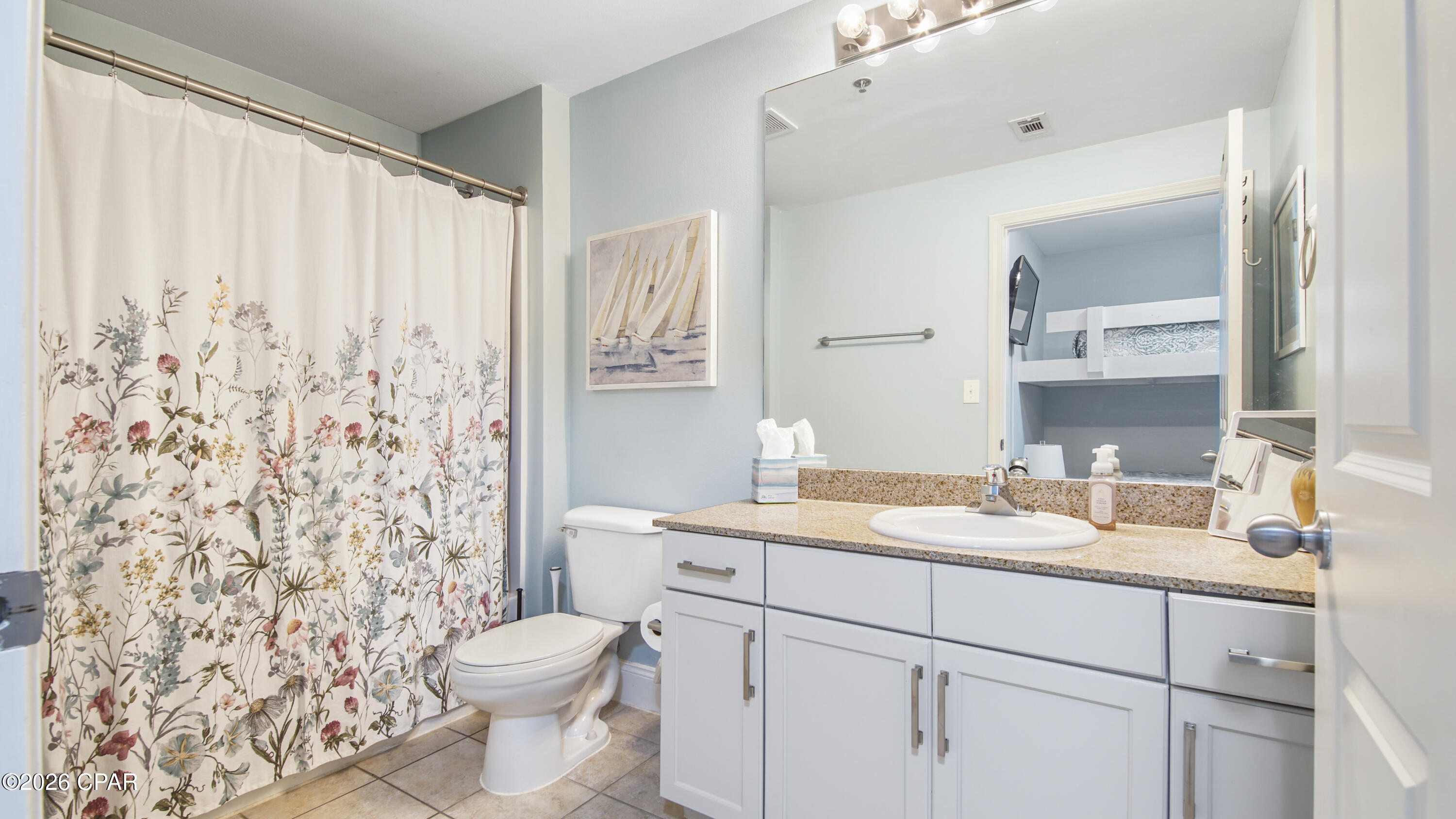 Laketown Wharf - Residential
