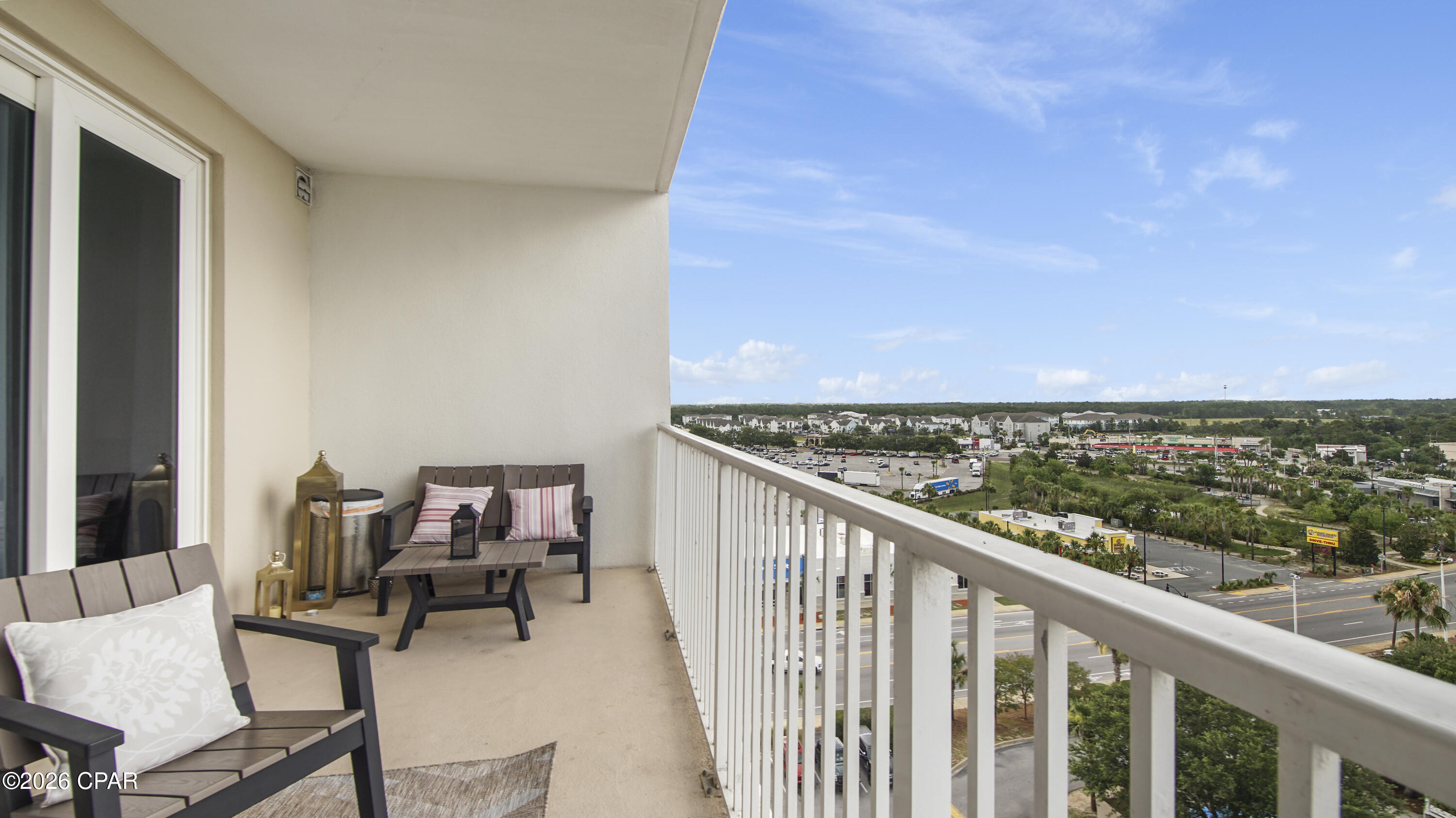 Laketown Wharf - Residential