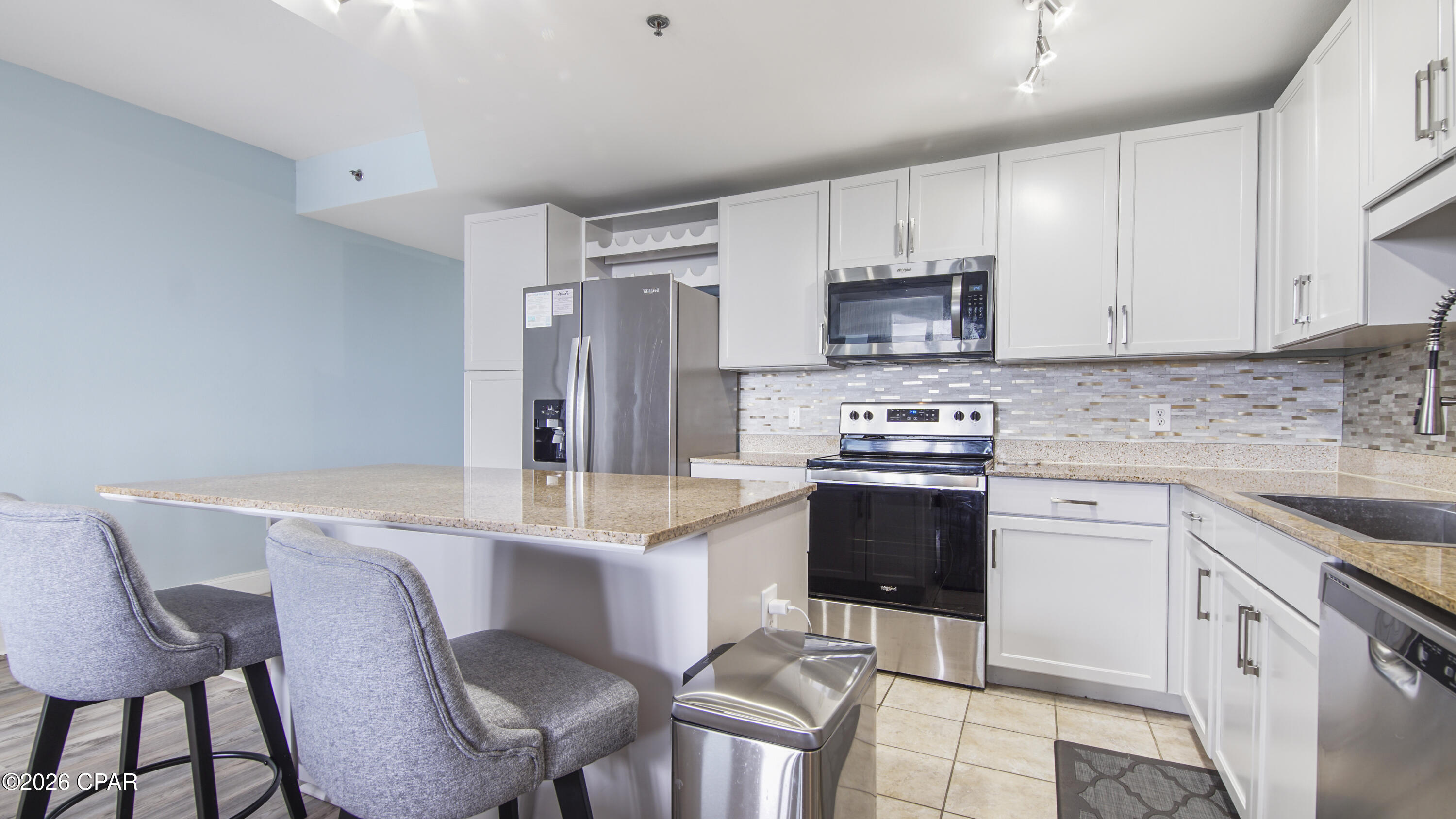 Laketown Wharf - Residential