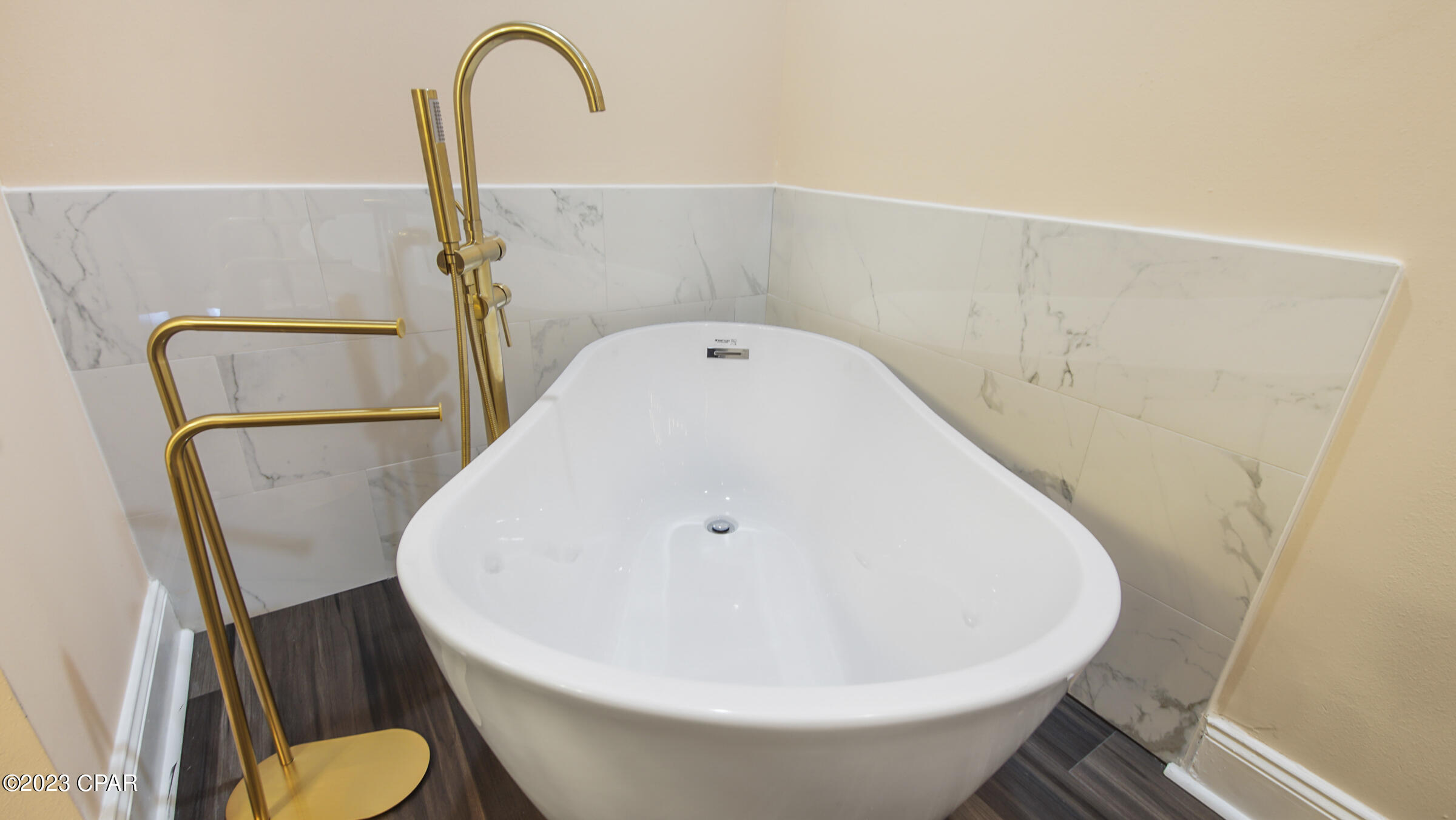 Laketown Wharf Phase II - Residential