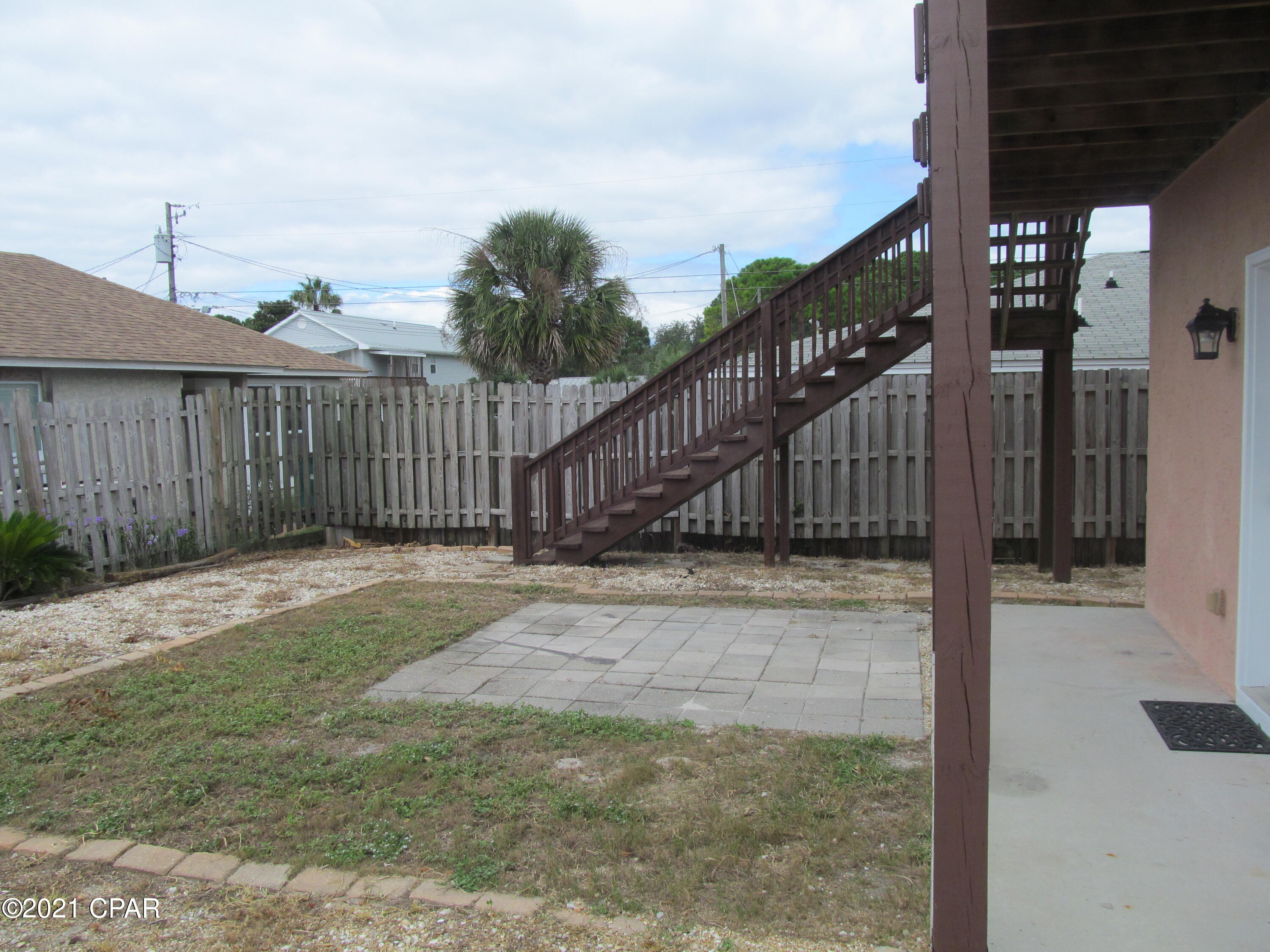 Crescent Beach Unit 1 - Residential Lease