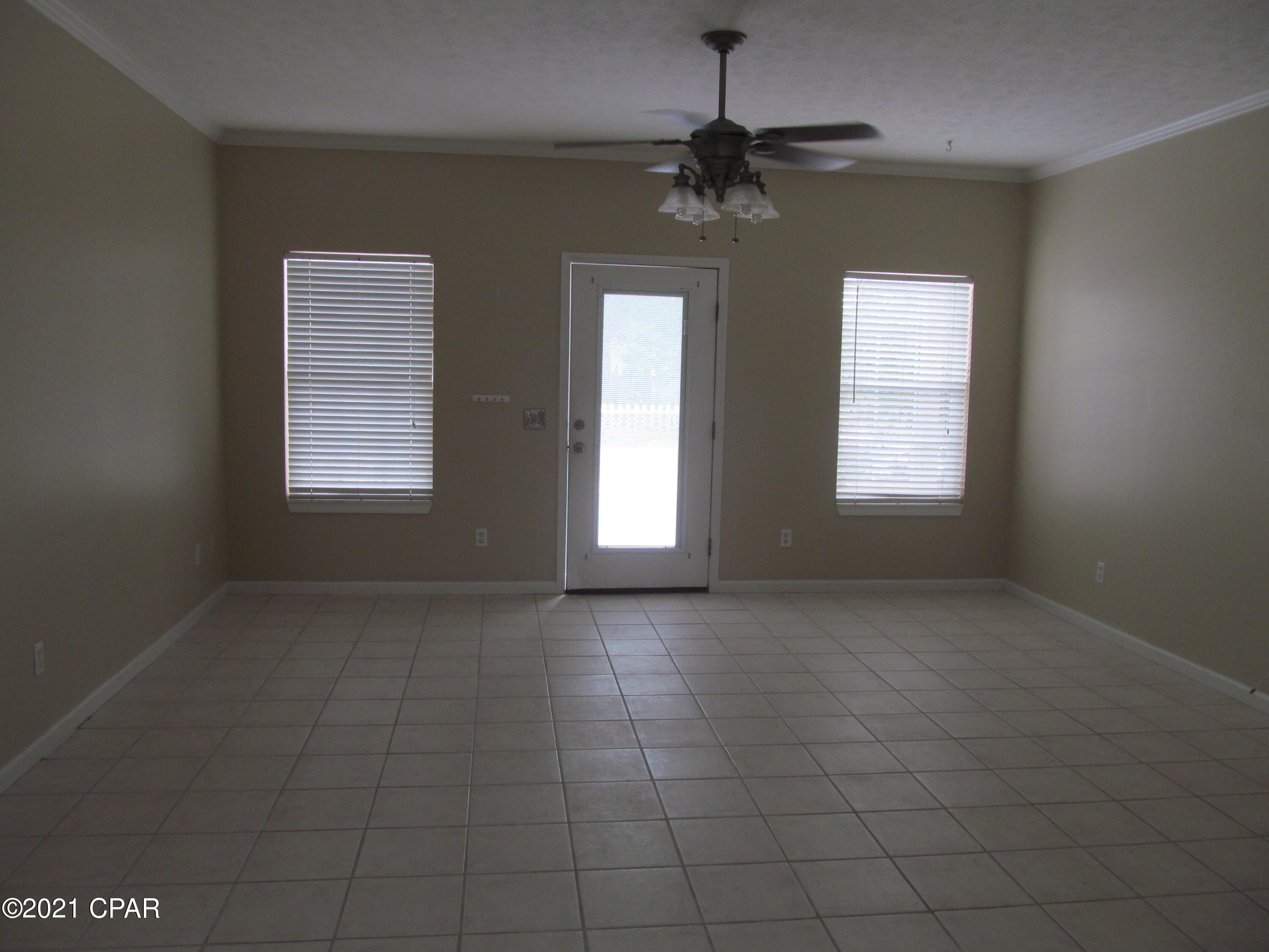 Crescent Beach Unit 1 - Residential Lease