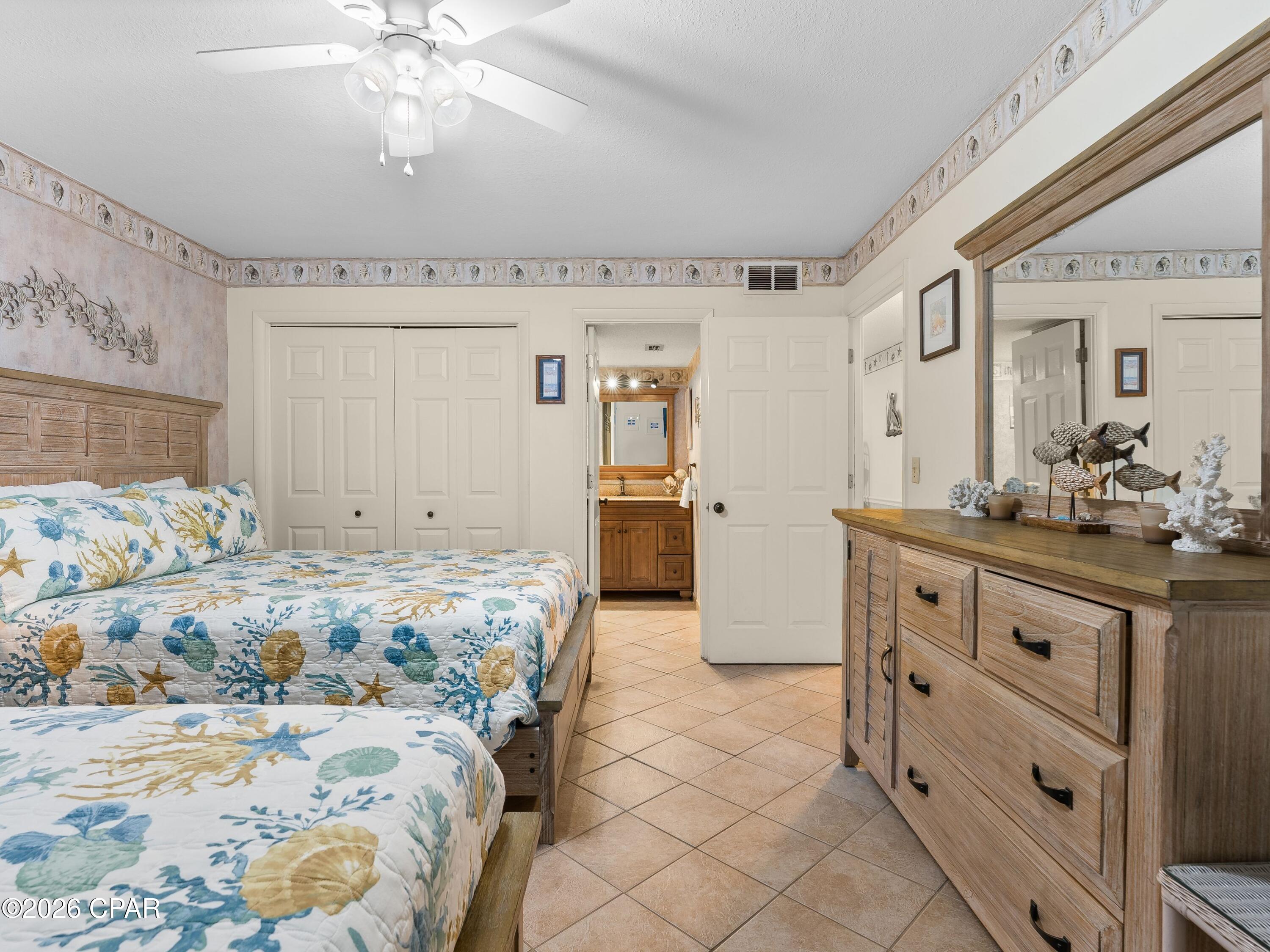 Mariner West Condo - Residential