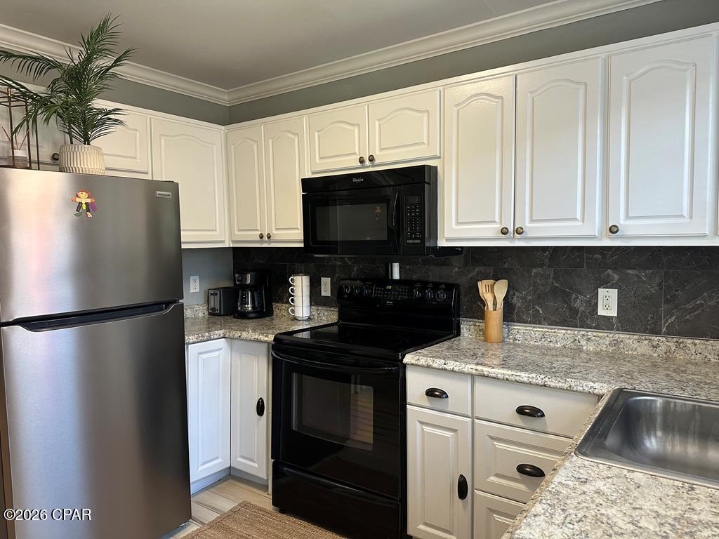 The Palms - Residential