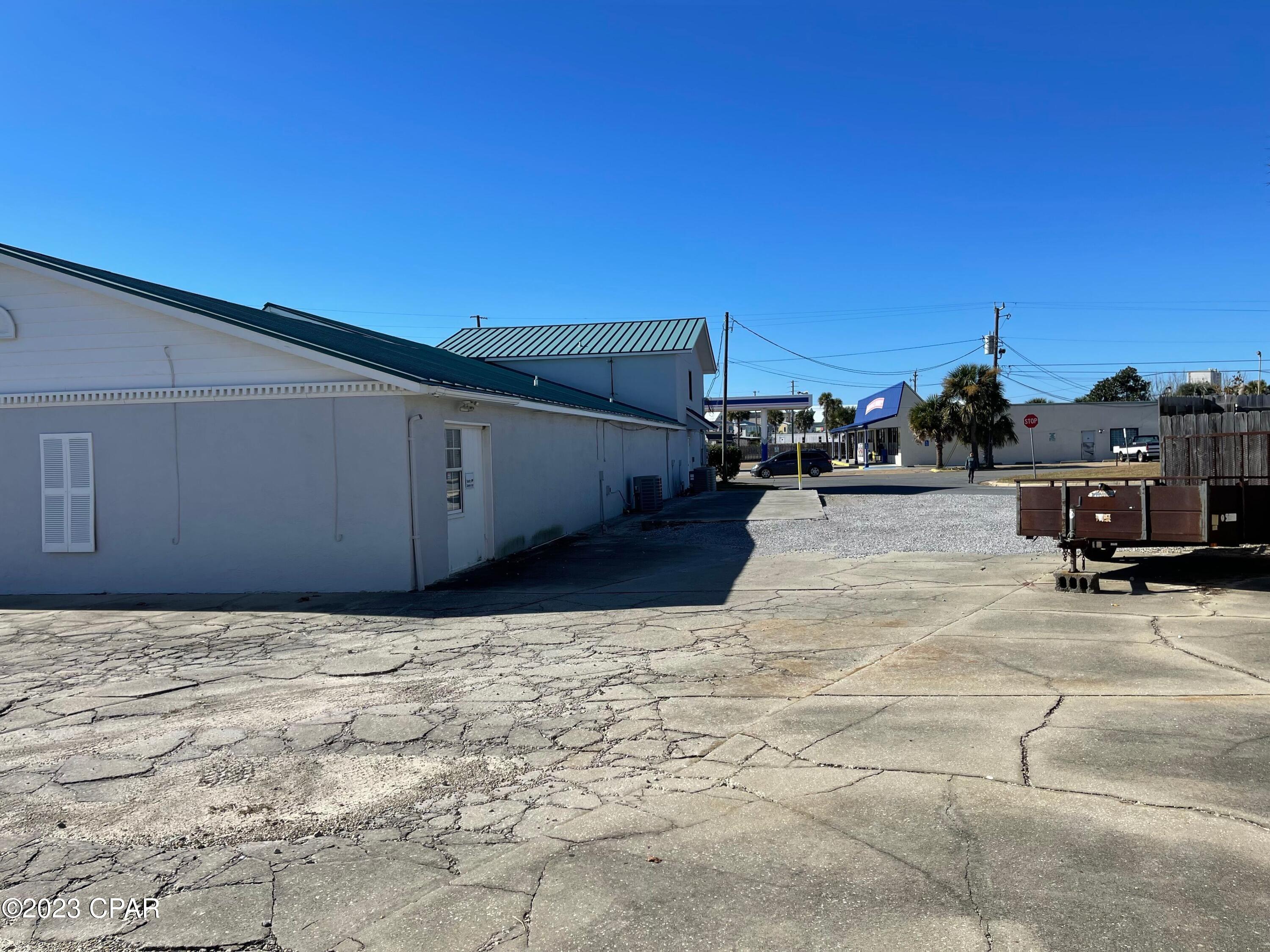 Bahama Beach - Commercial Sale