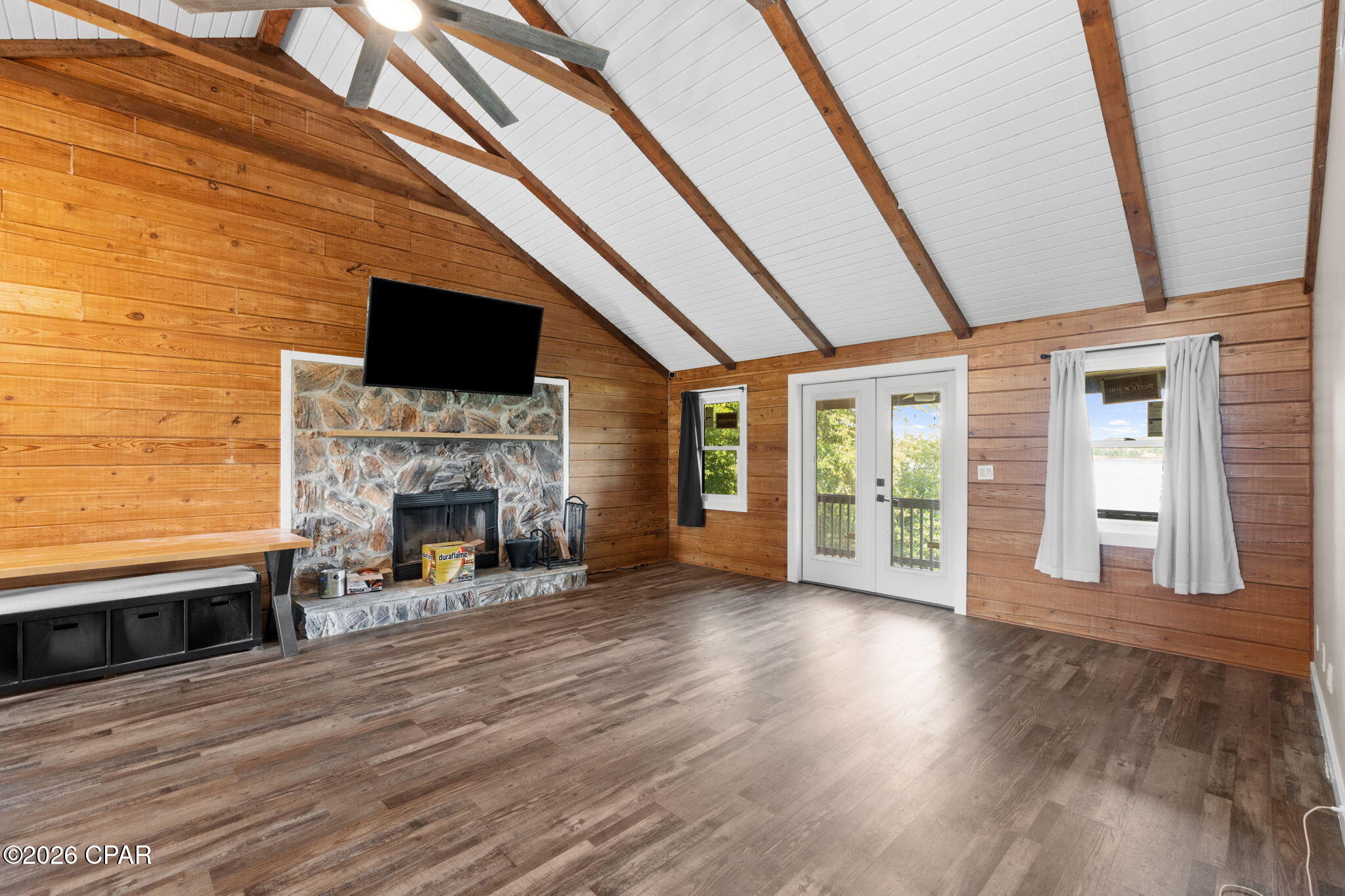 Silver Lake - Residential