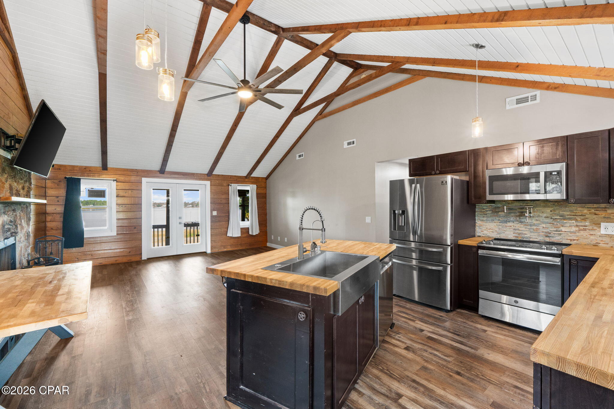 Silver Lake - Residential