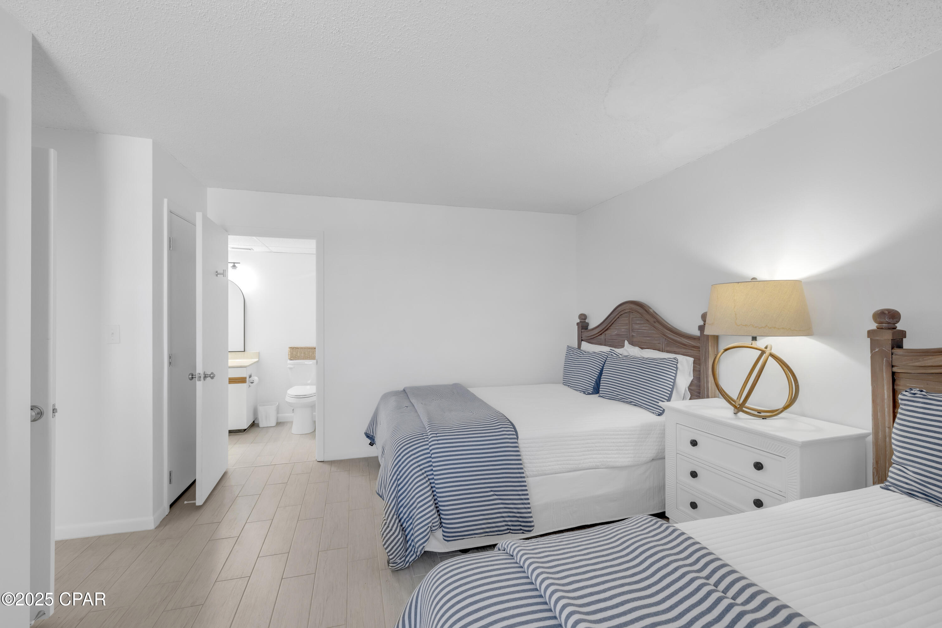 Edgewater Tower I - Residential