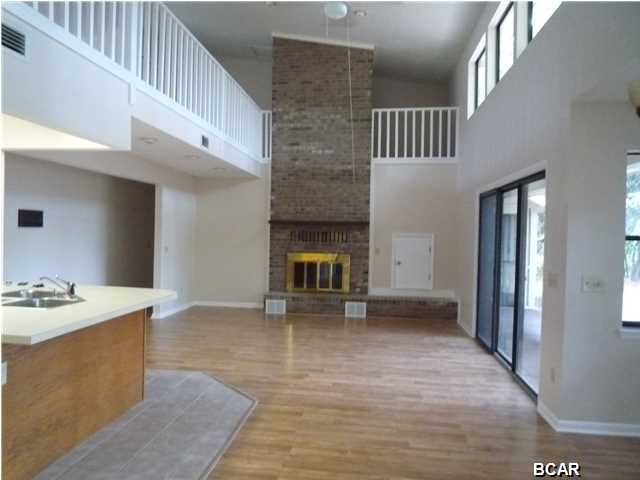 Pretty Bayou Hts 1st - Residential