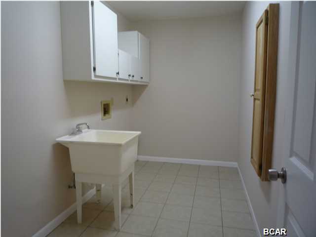 Pretty Bayou Hts 1st - Residential