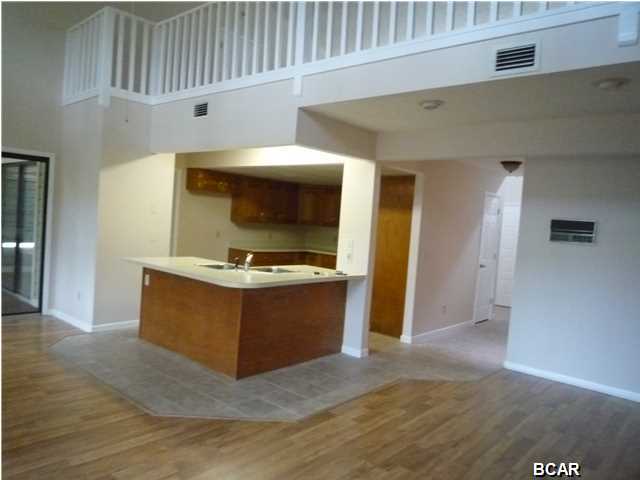 Pretty Bayou Hts 1st - Residential