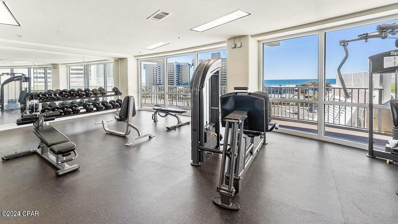 Laketown Wharf - Residential