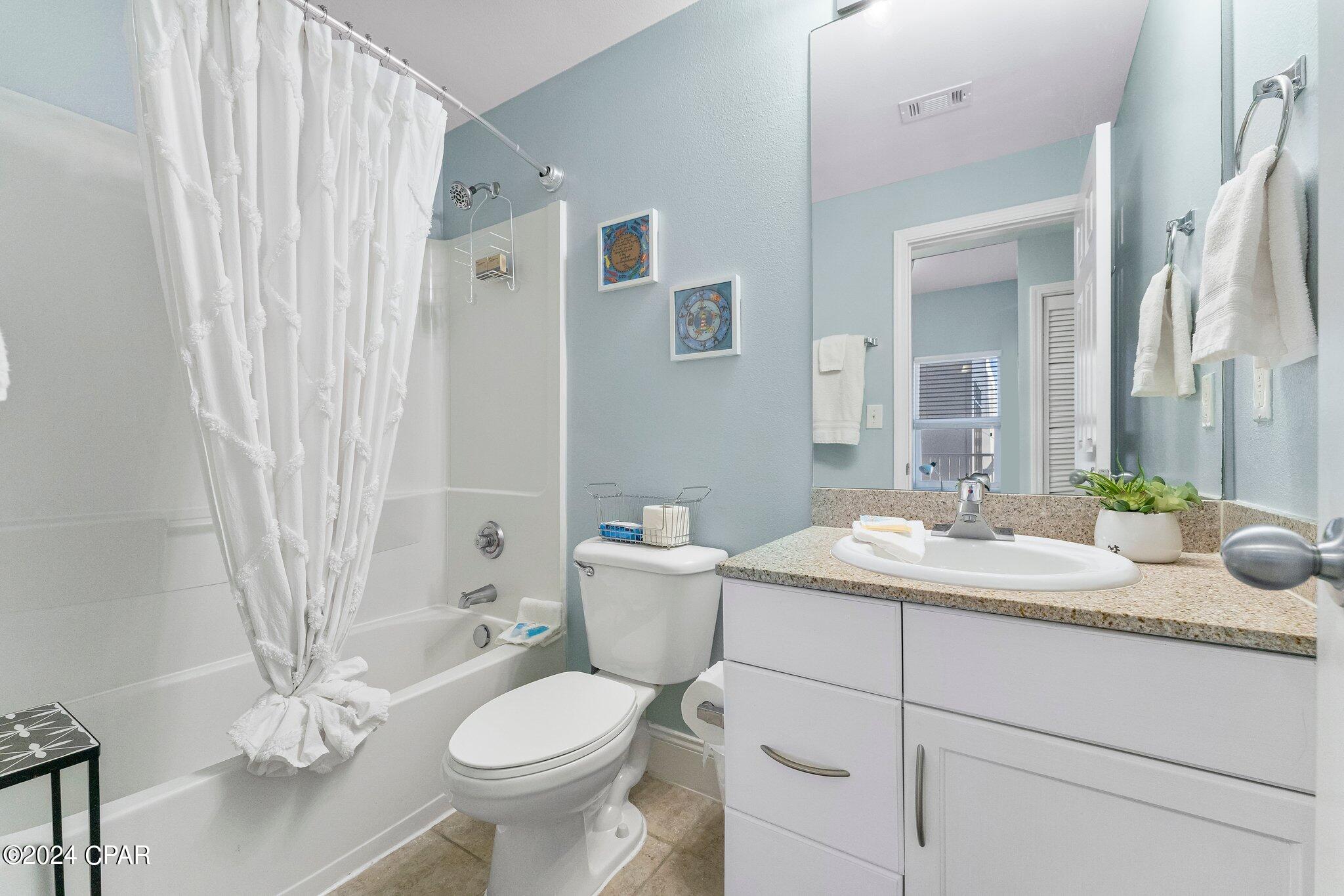 Laketown Wharf - Residential