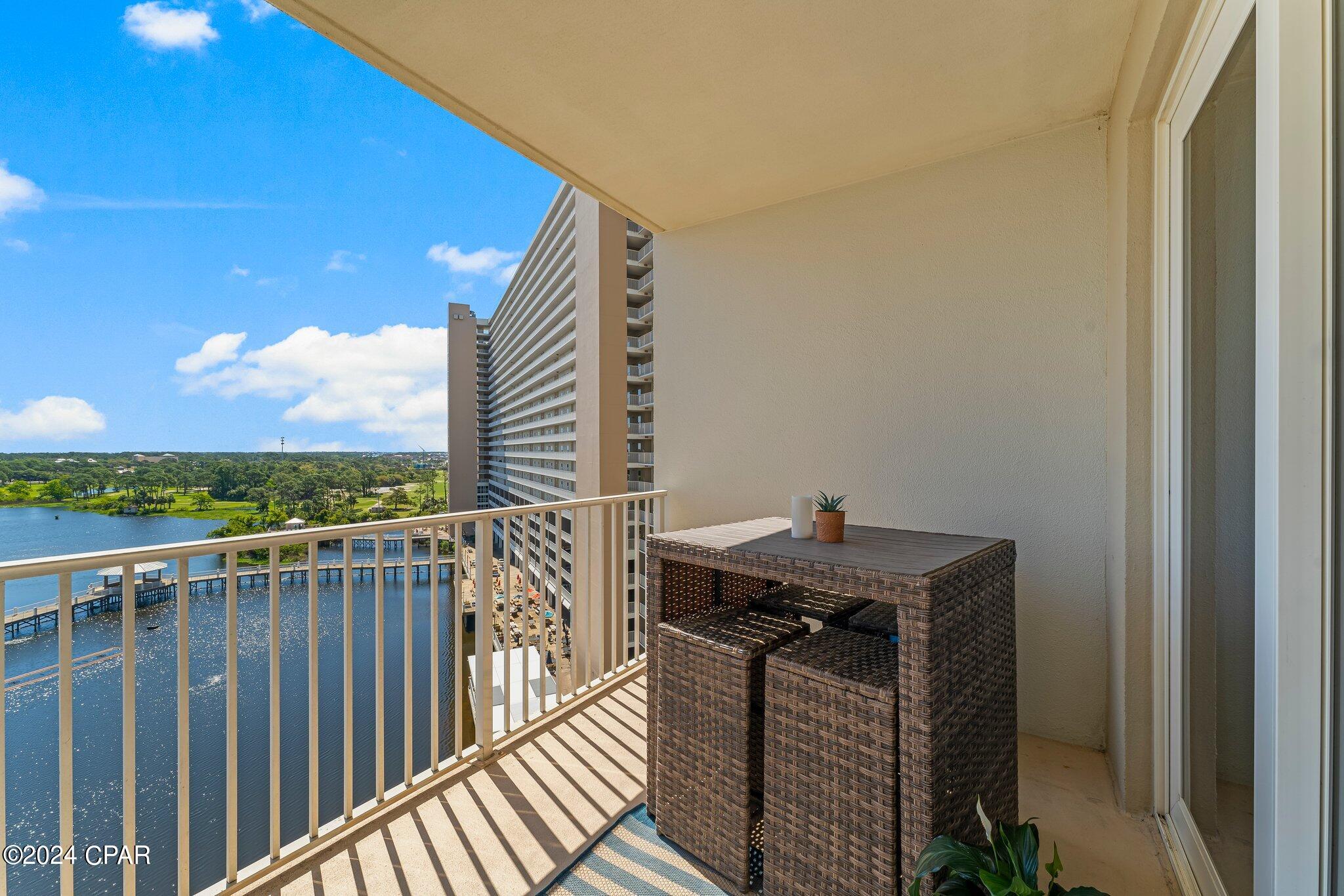 Laketown Wharf - Residential