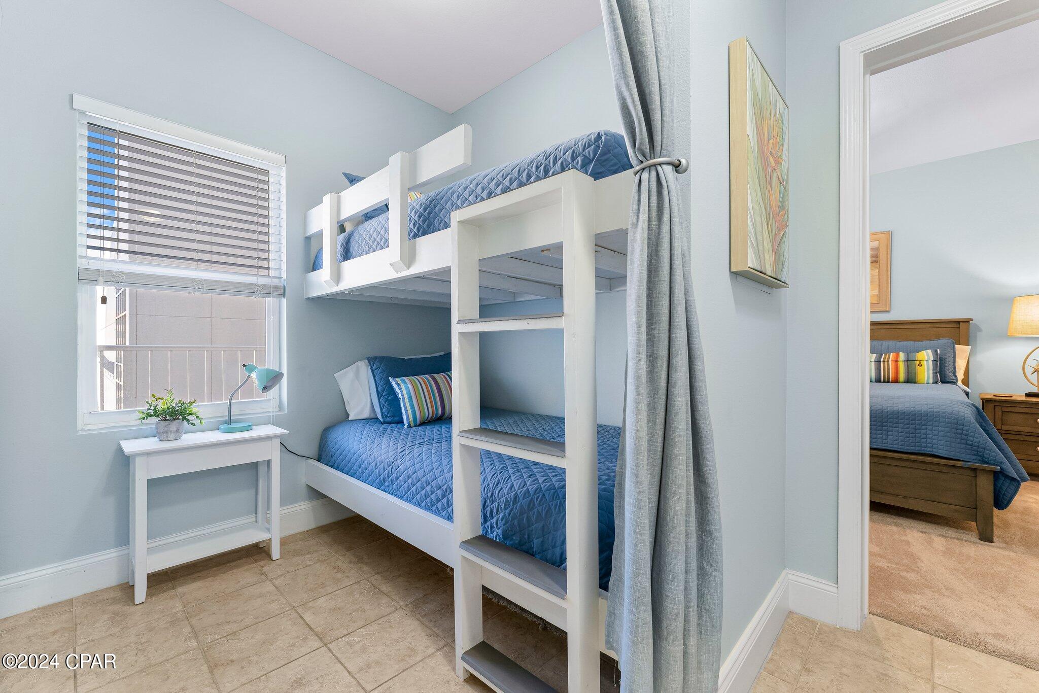 Laketown Wharf - Residential