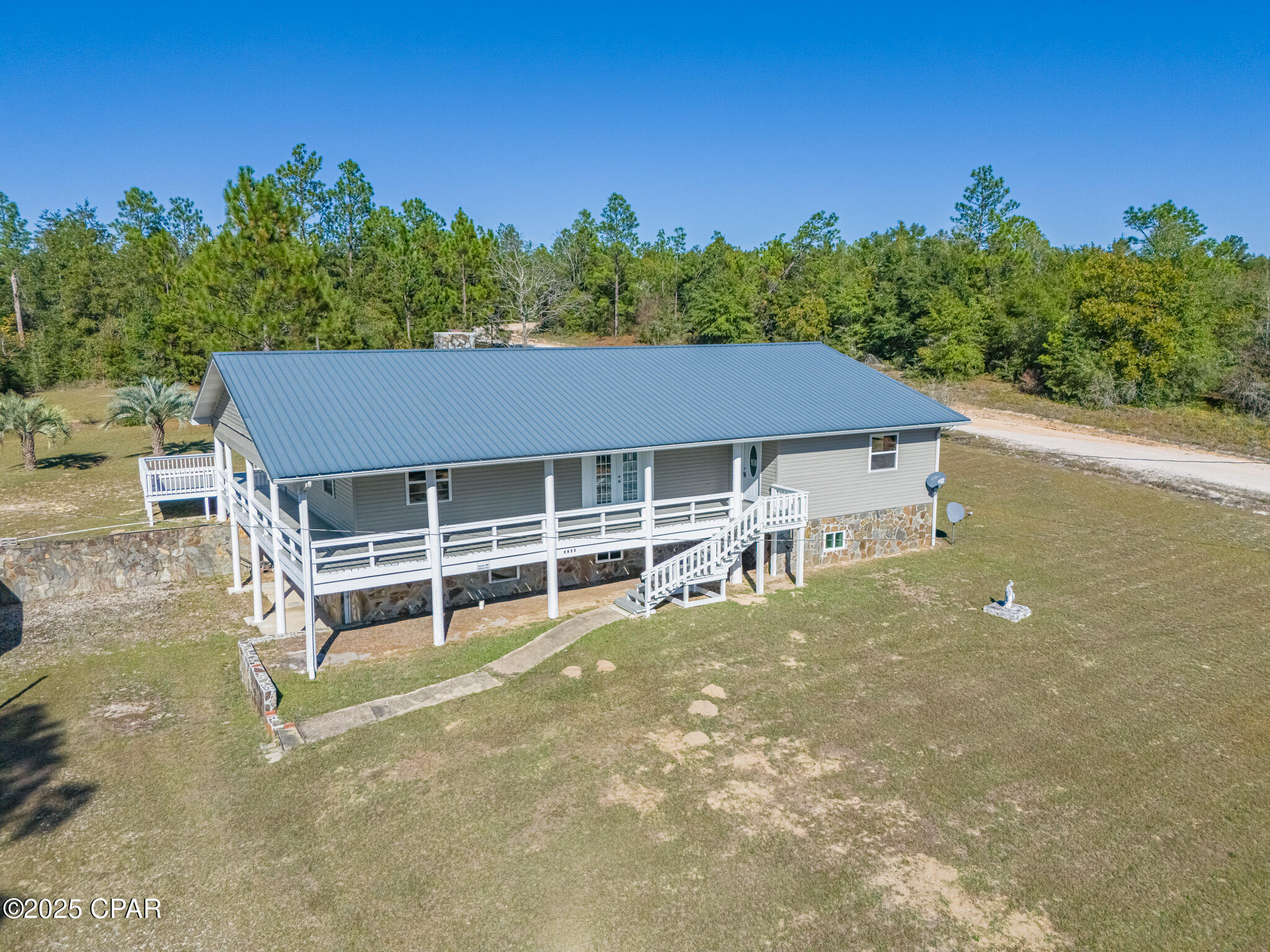 Compass Lake In The Hills - Residential