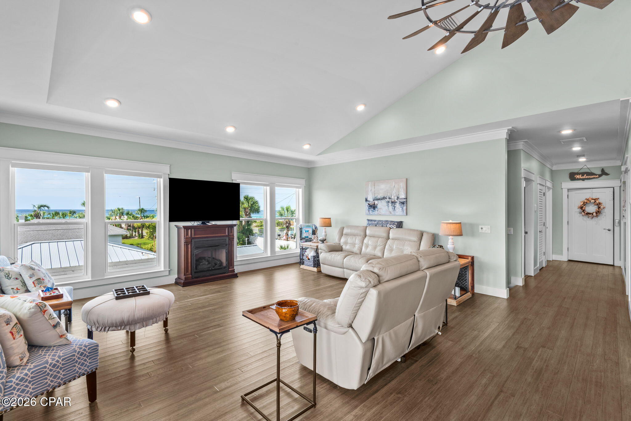 Santa Monica Beach - Residential