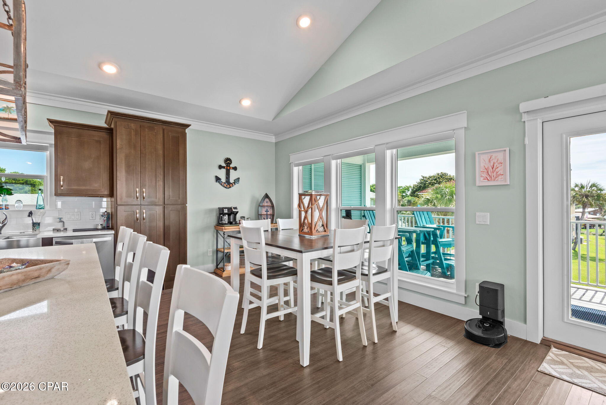 Santa Monica Beach - Residential